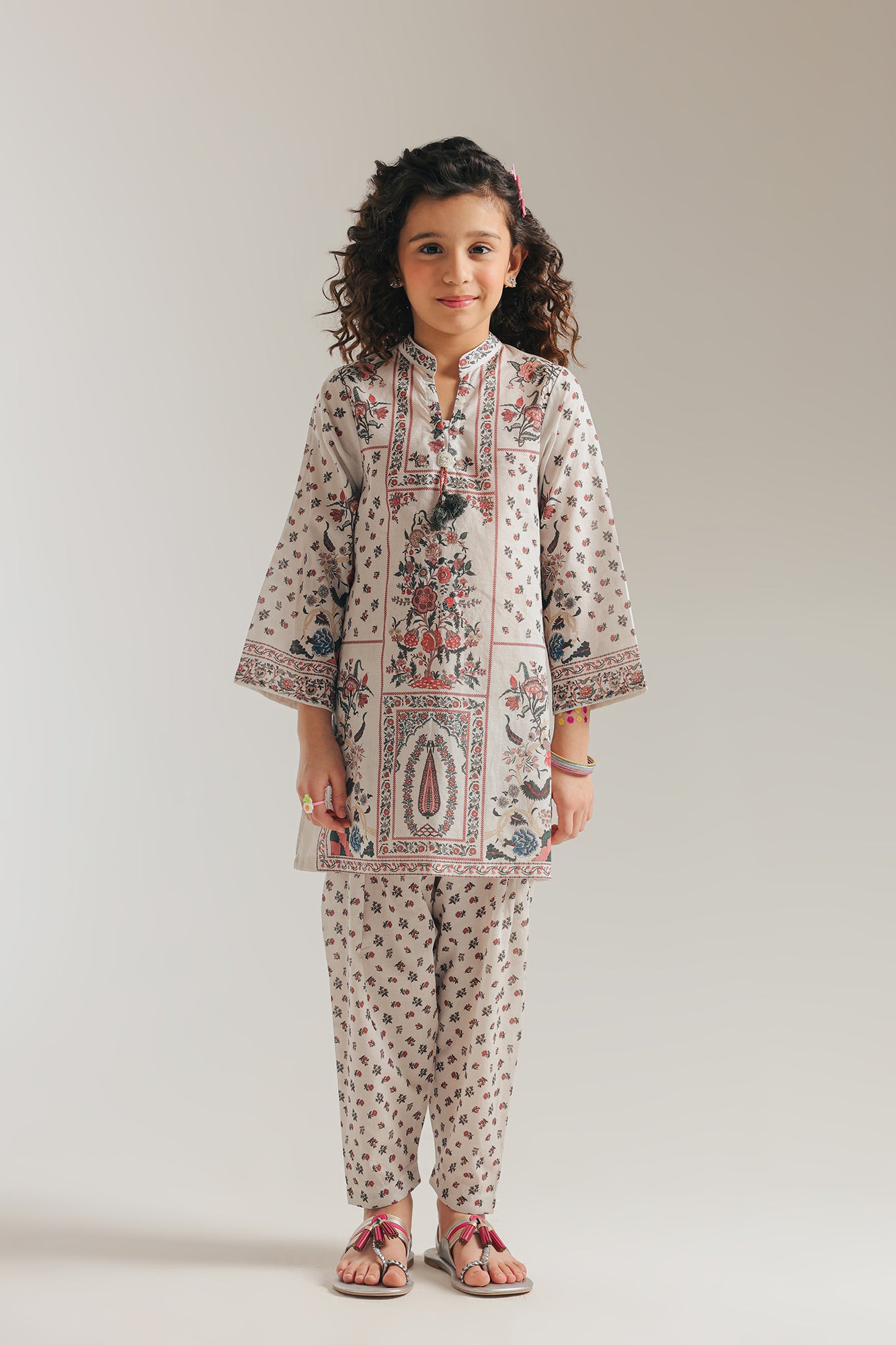 EMBROIDERED SUIT (E1181/402/005)