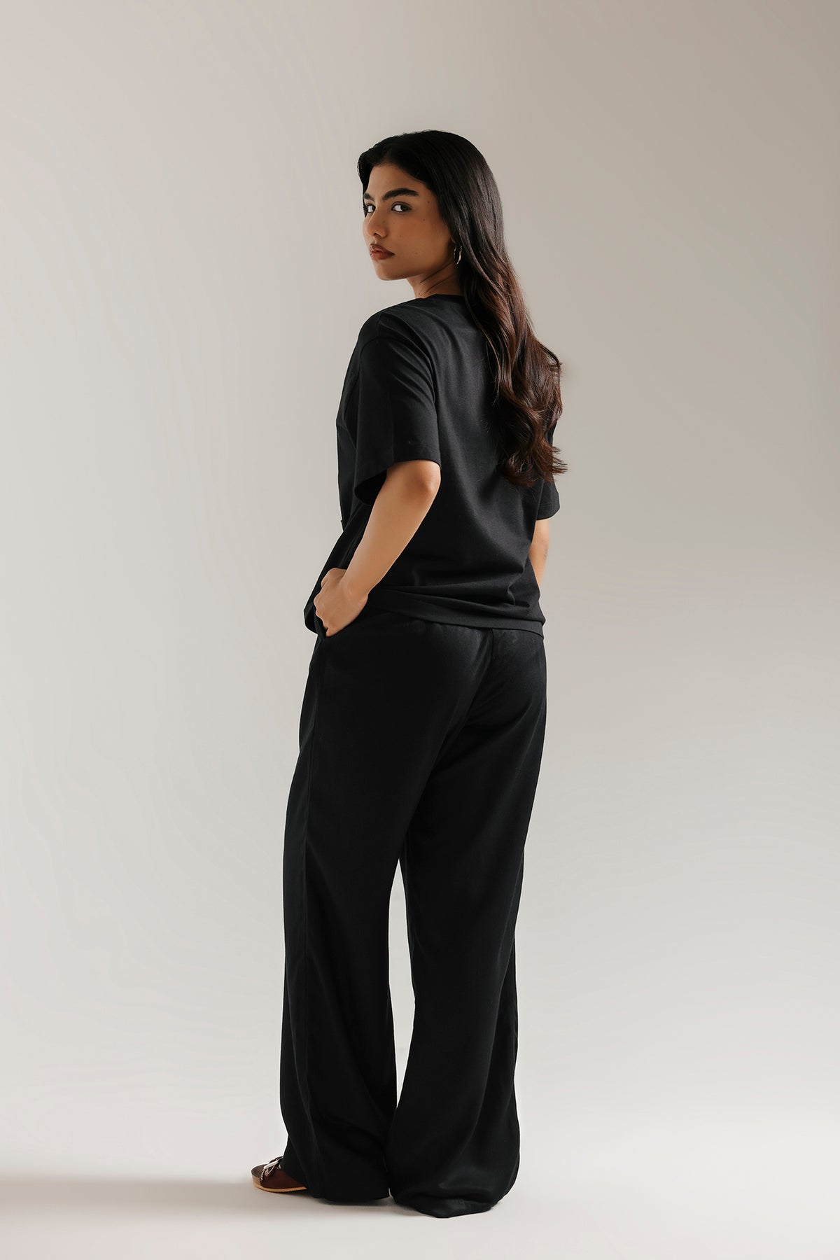 EMBROIDERED T-SHIRT (E1183-101-902)