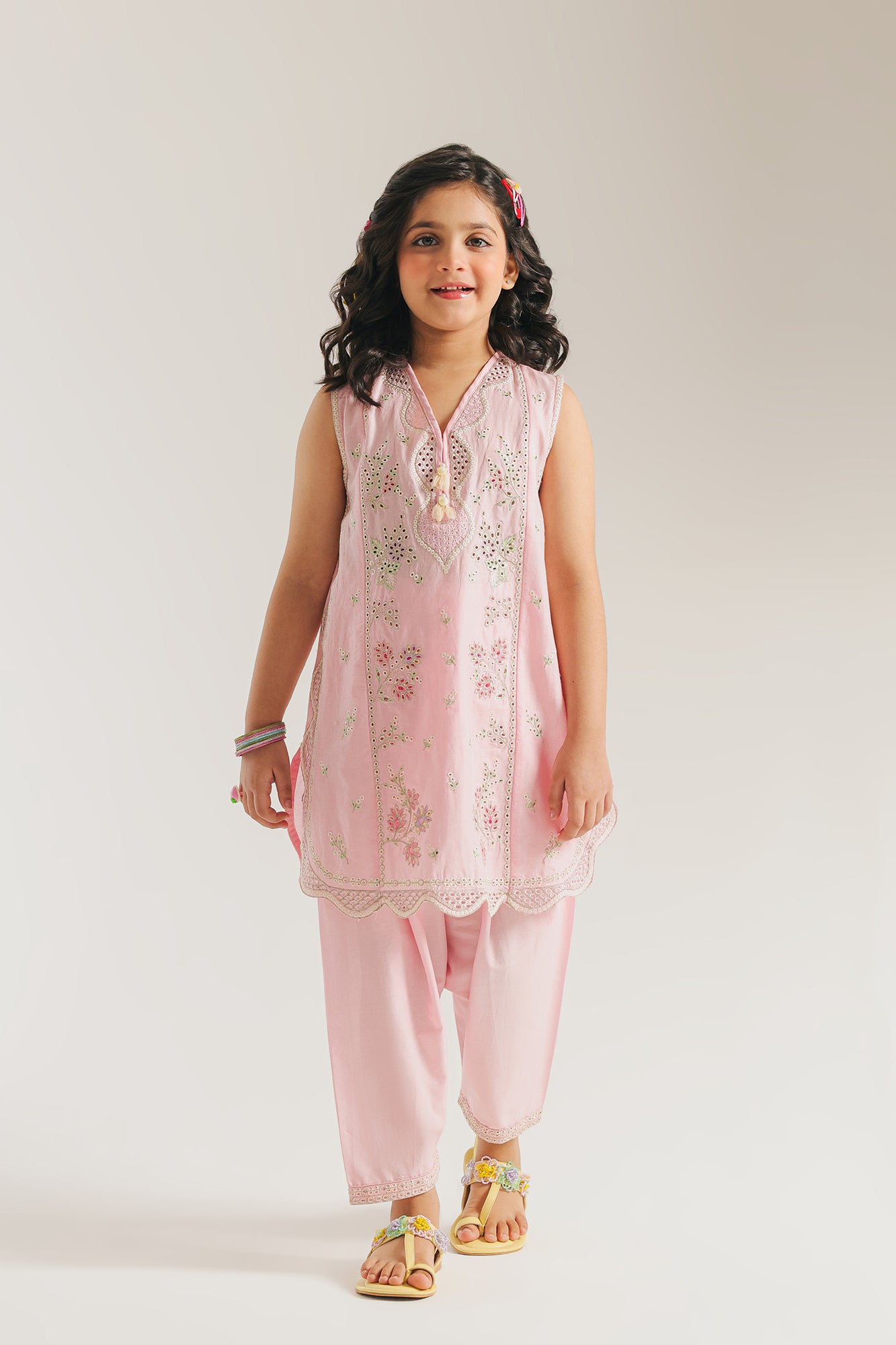 EMBROIDERED SUIT (E1216/402/427)