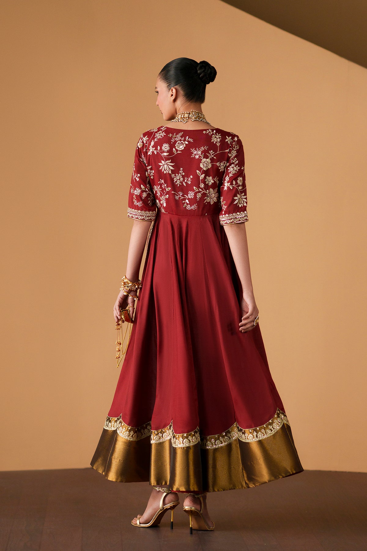 EMBROIDERED DRESS (E1235/104/305)