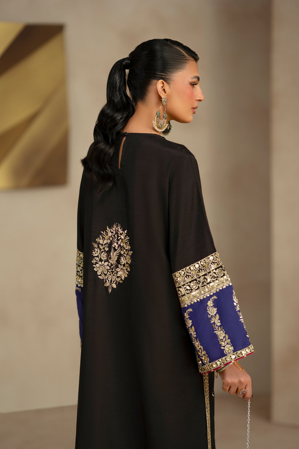 EMBROIDERED KAFTAN (E1251-104-901)