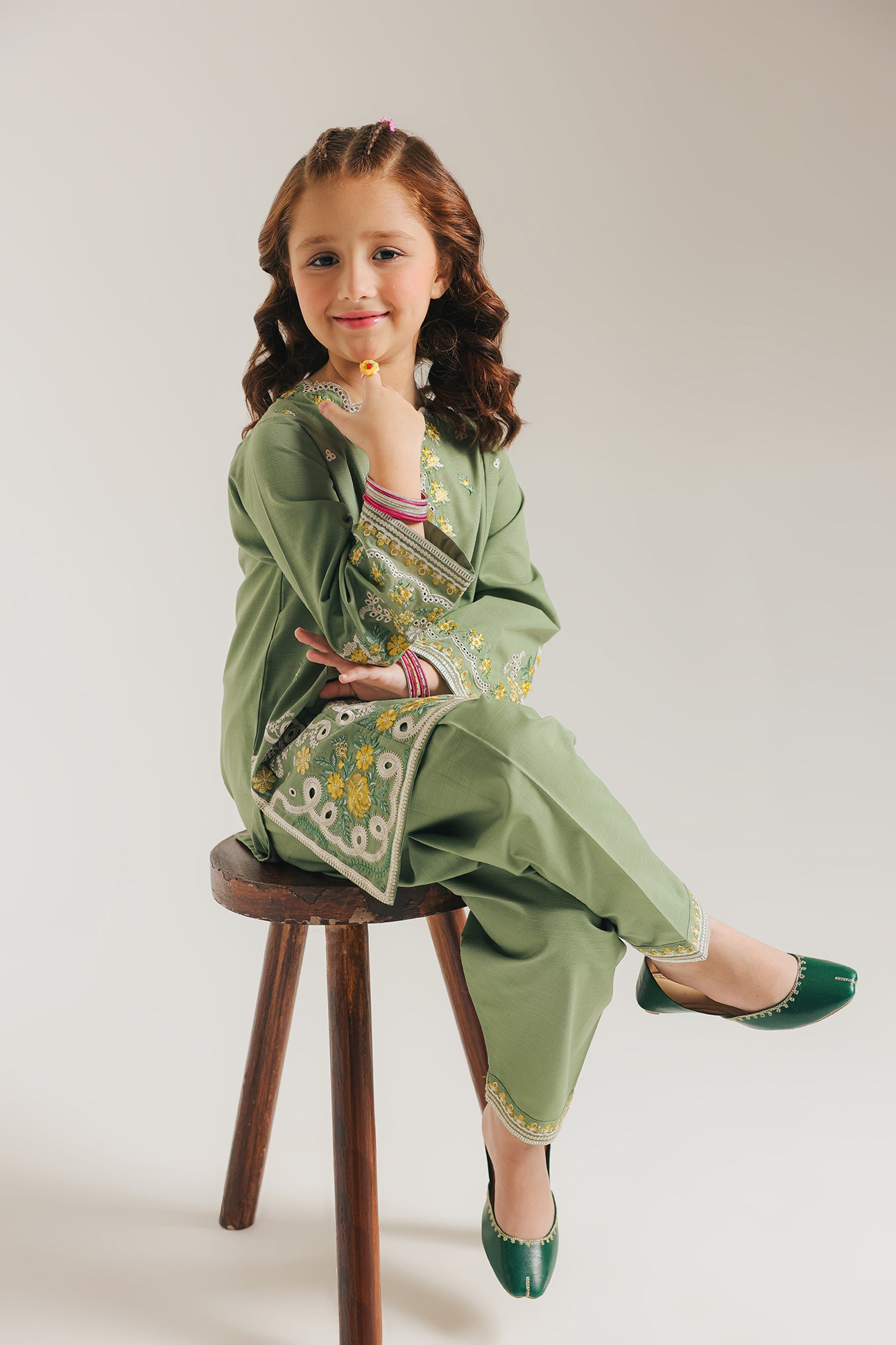 EMBROIDERED SUIT (E1342/402/127)