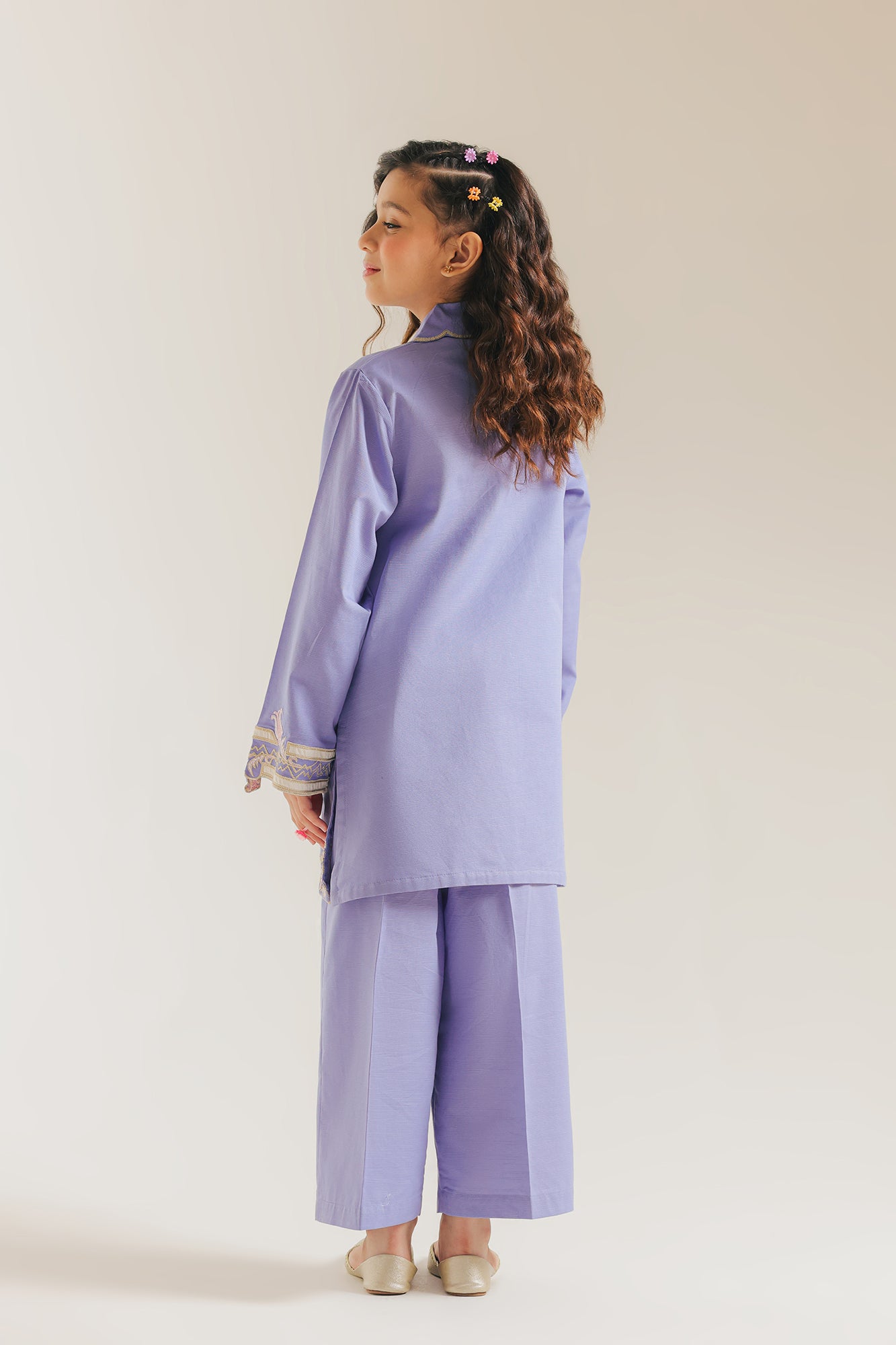 EMBROIDERED SUIT (E1346/402/625)