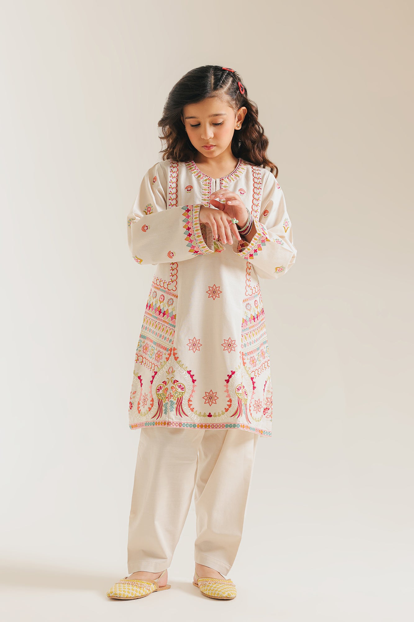 EMBROIDERED SUIT (E1349/402/002)