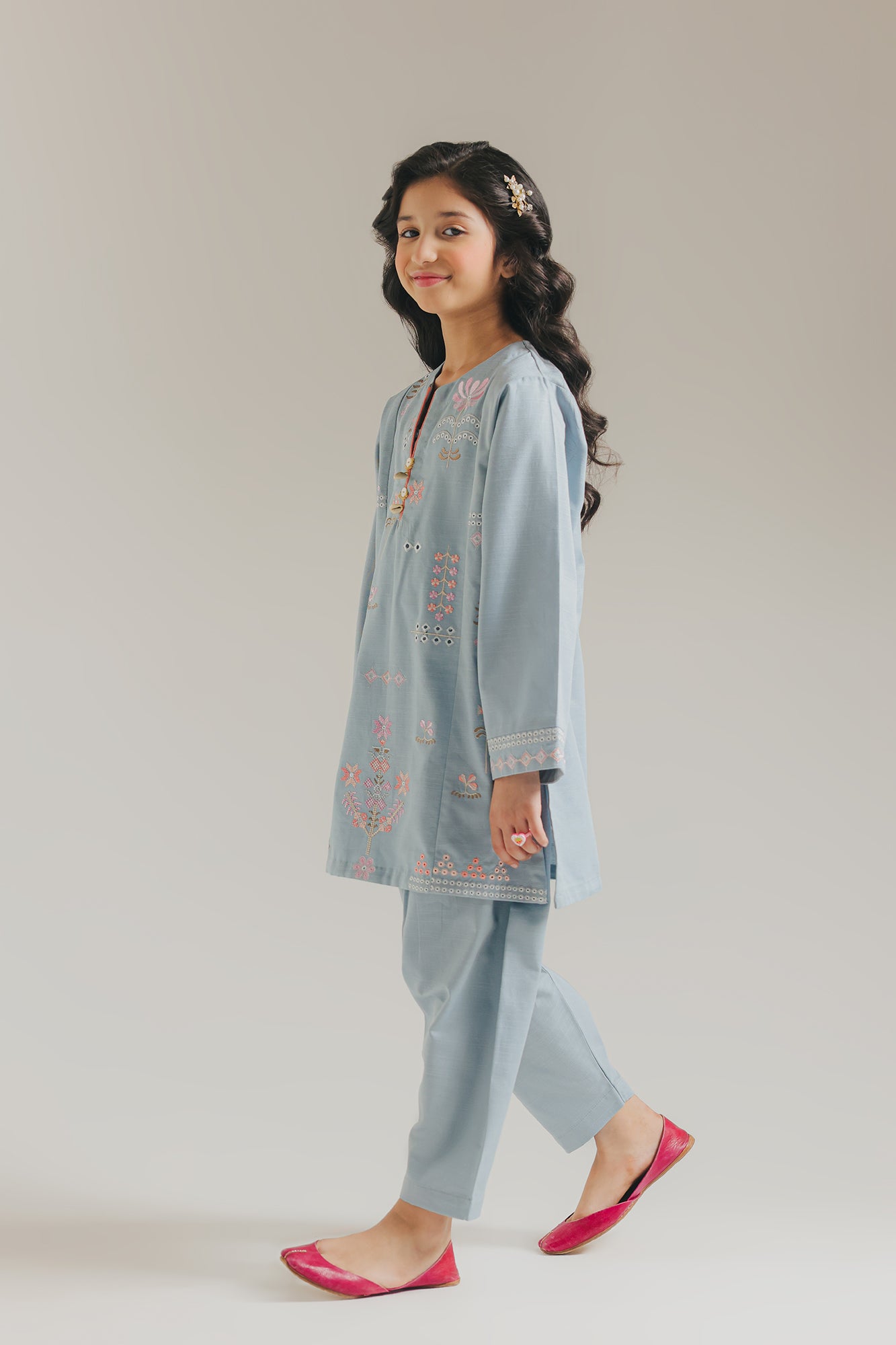 EMBROIDERED SUIT (E1371/402/613)