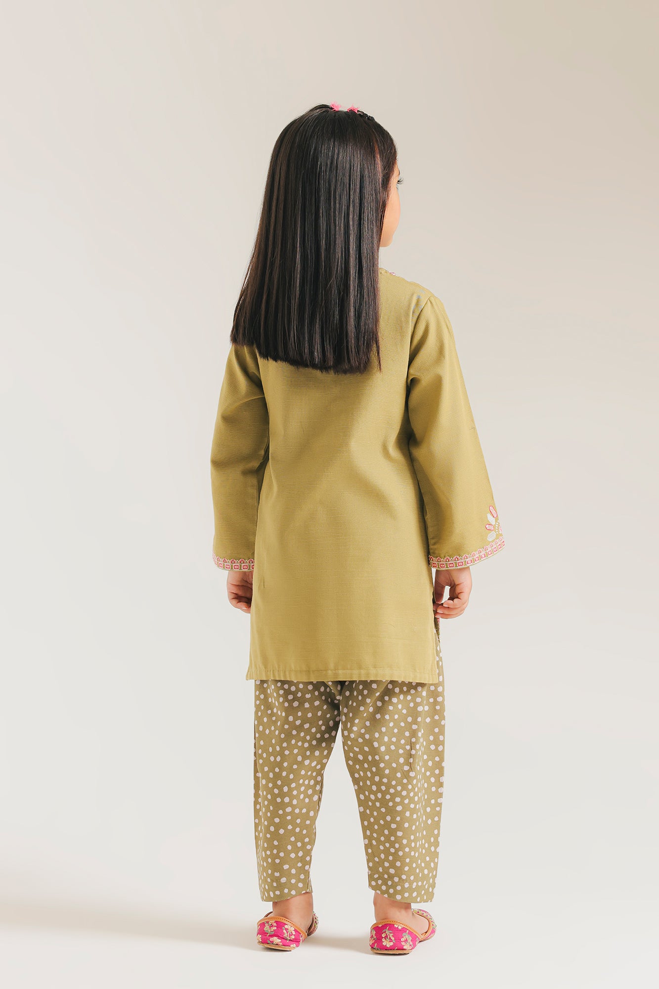 EMBROIDERED SUIT (E1379/402/126)