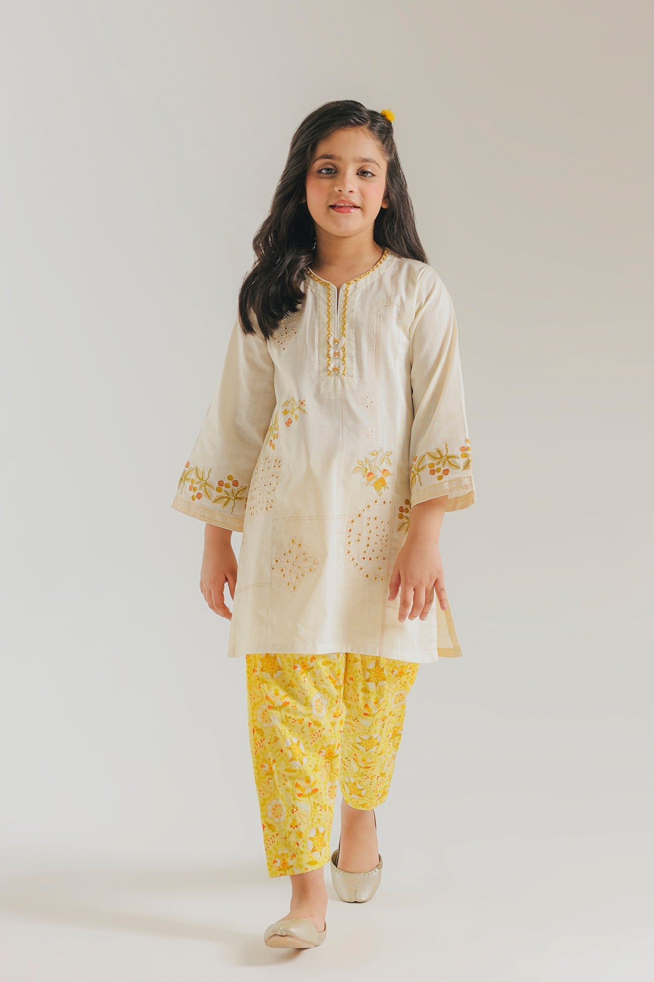 EMBROIDERED SUIT (E1514/402/005 E1514/302/005)