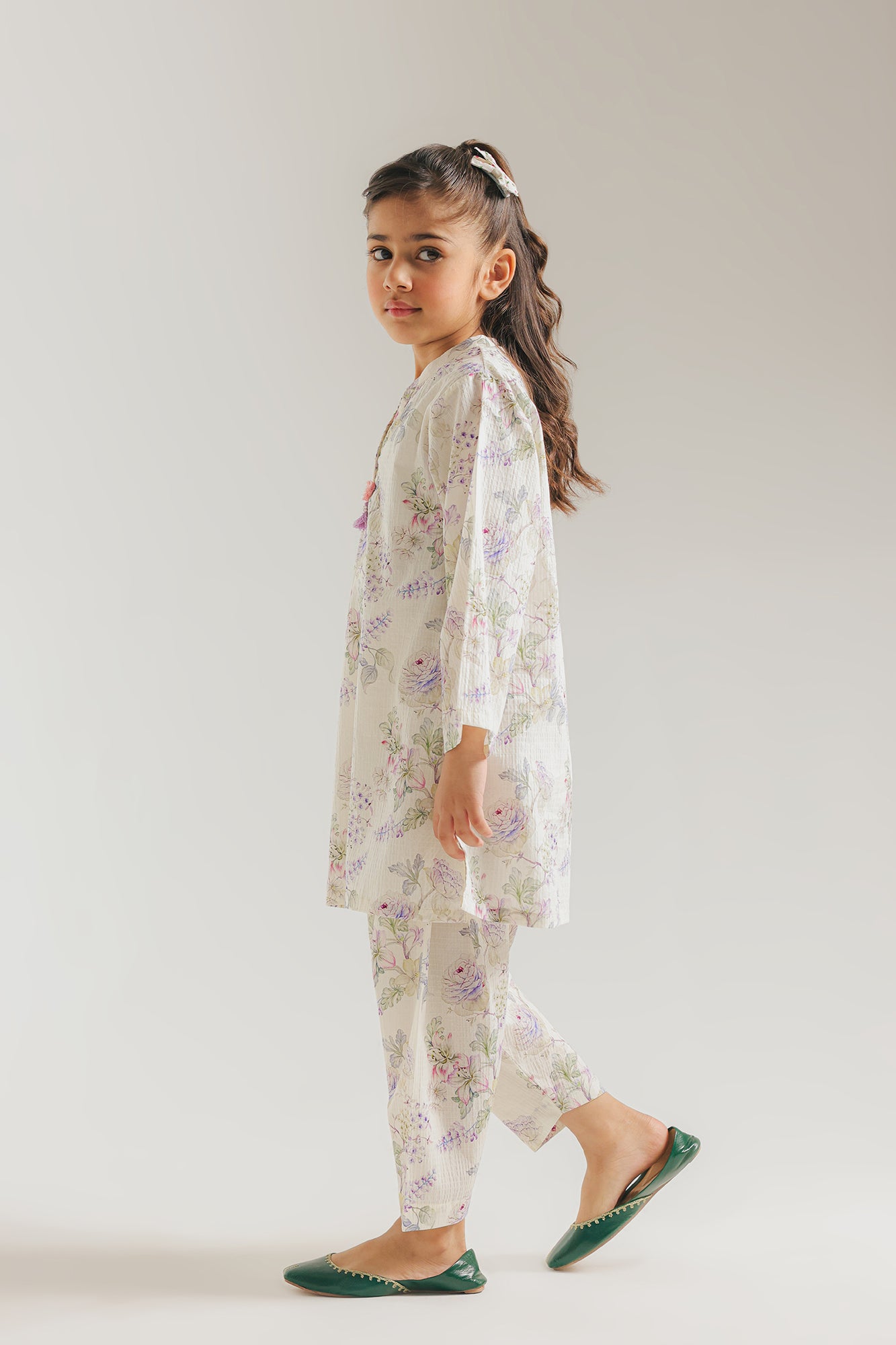 EMBROIDERED SUIT (E1655/402/003 E1655/302/003)