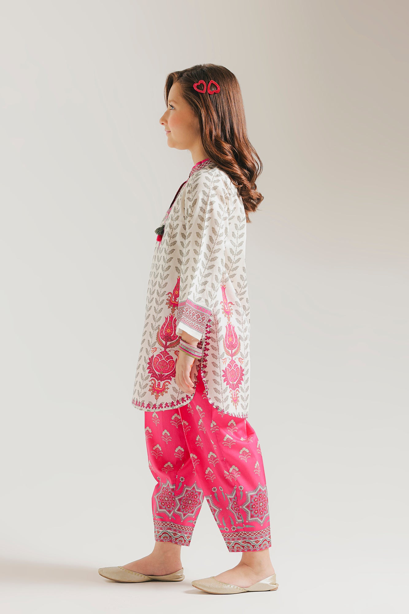 EMBROIDERED SUIT (E1697/402/003 E1697/302/003)