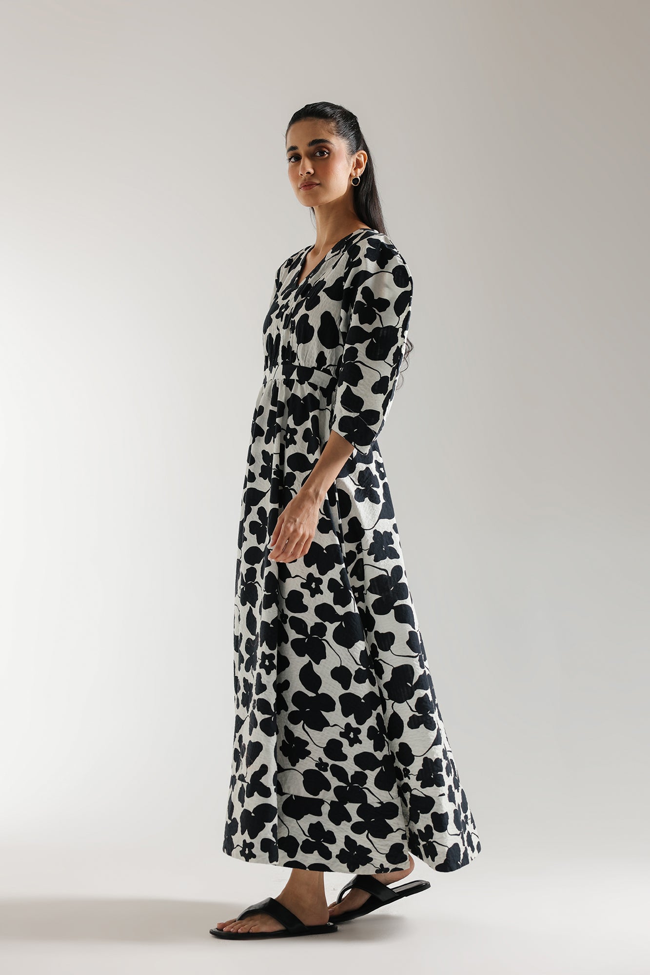 DRESS (E2264/108/901)