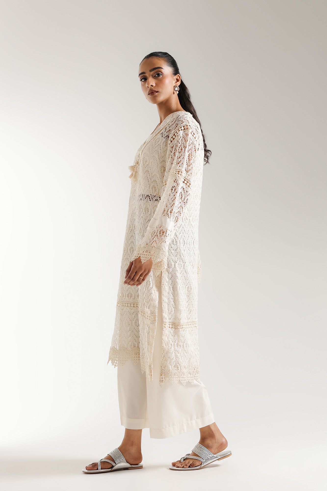 EMBROIDERED SUIT (E3034/103/002)