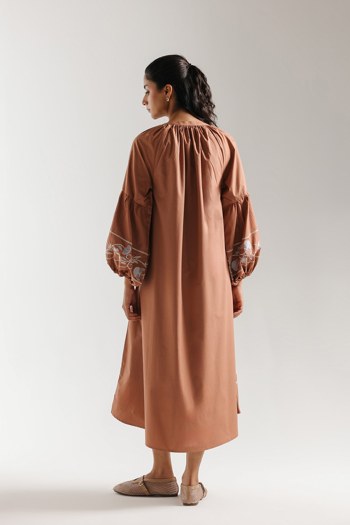 DRESS (E3077/108/804)