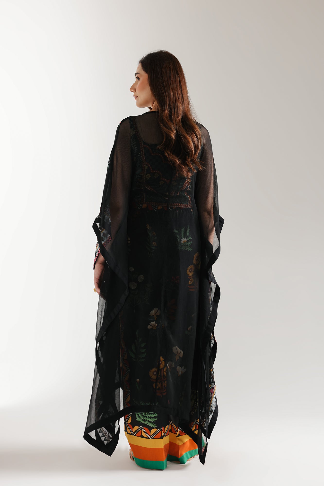 EMBROIDERED SUIT (E3083/103/902)