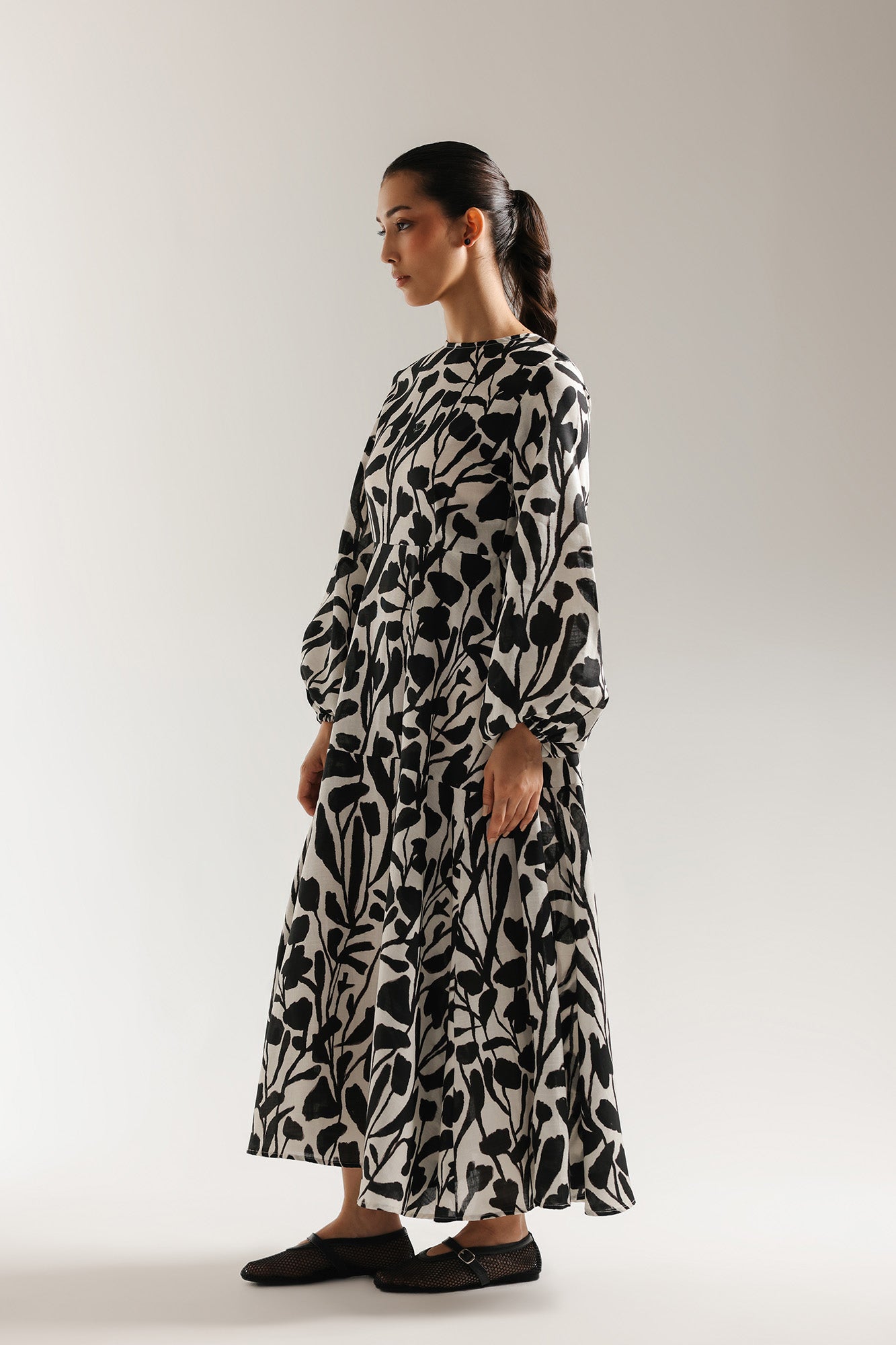 DRESS (E3094/108/002)