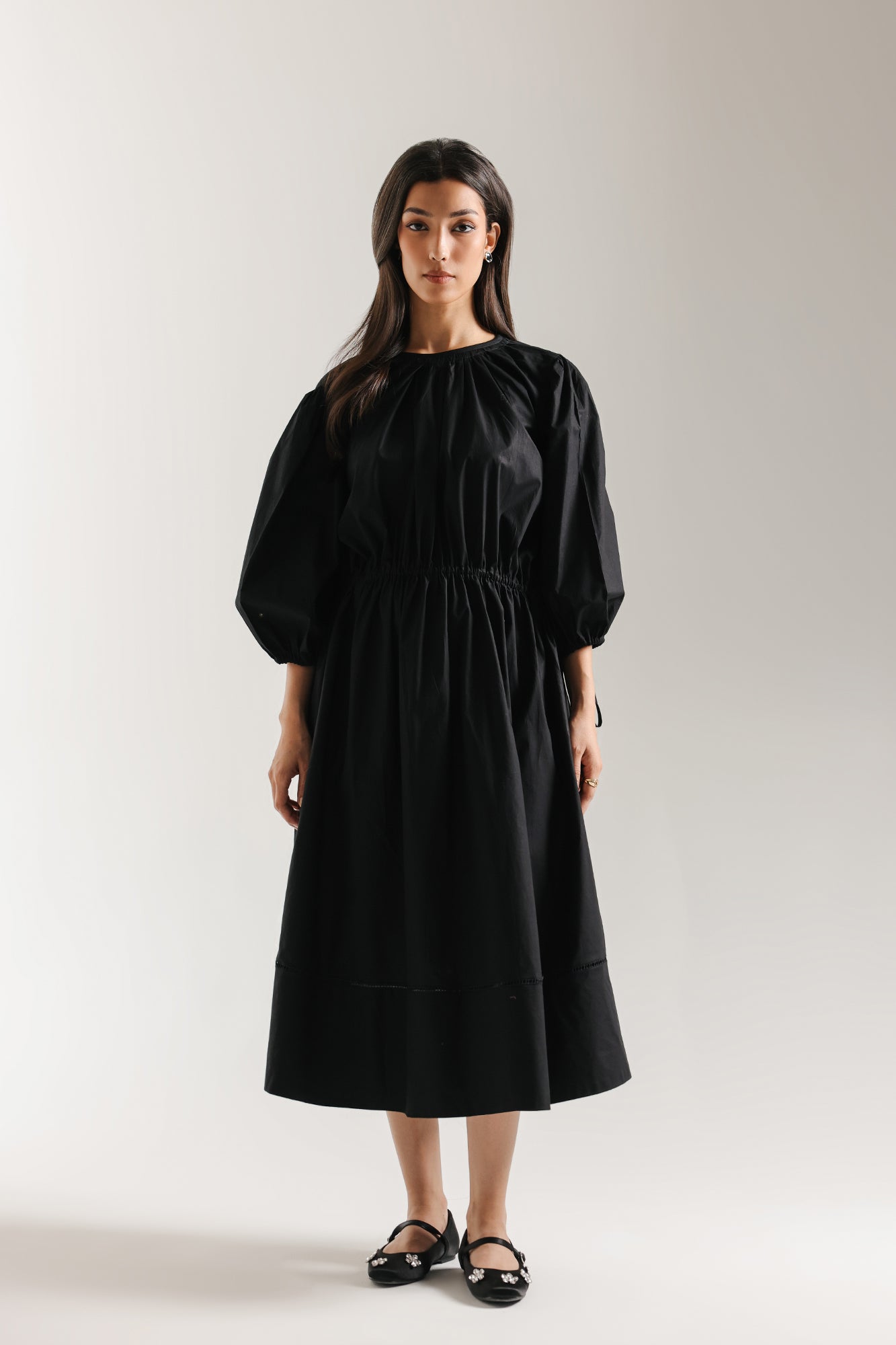 DRESS (E3197/108/902)