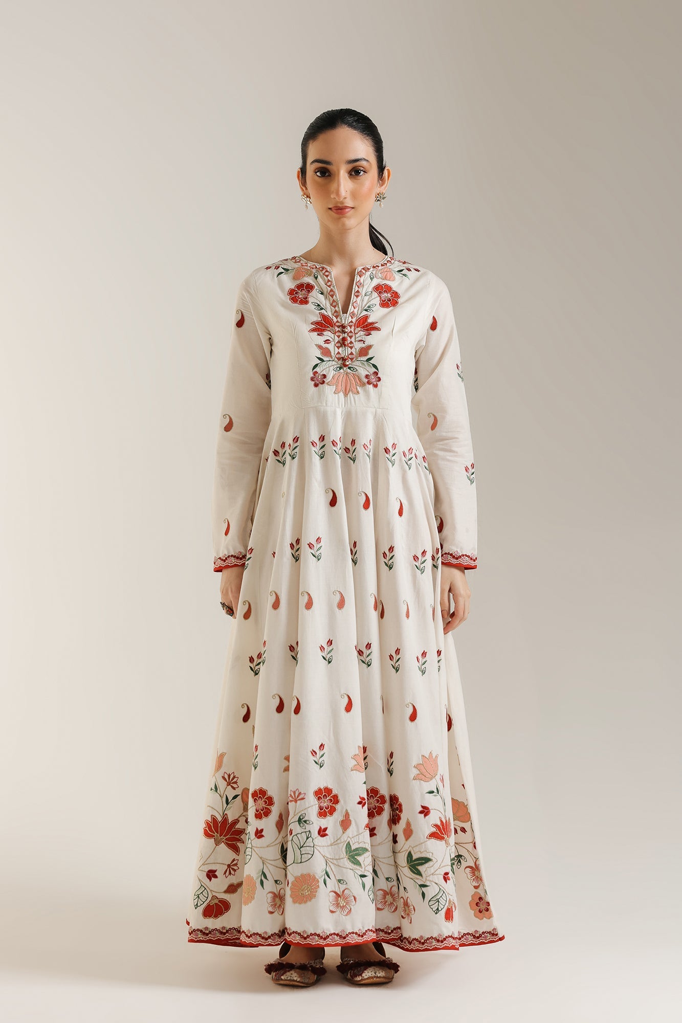 EMBROIDERED PISHWAS (E103/002/3258)