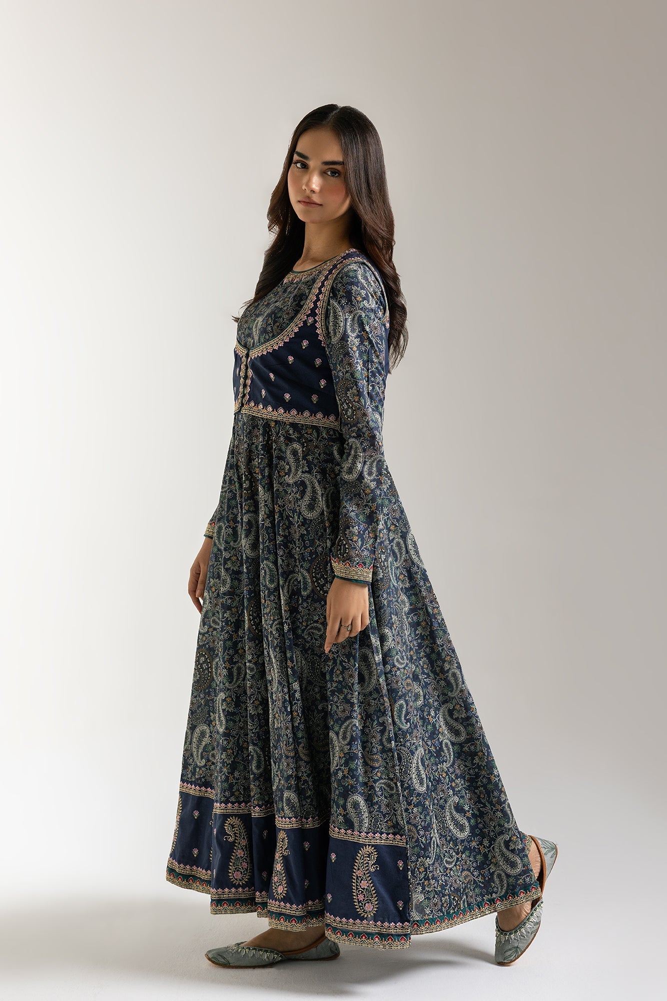 EMBROIDERED PISHWAS (E103/619/3283)