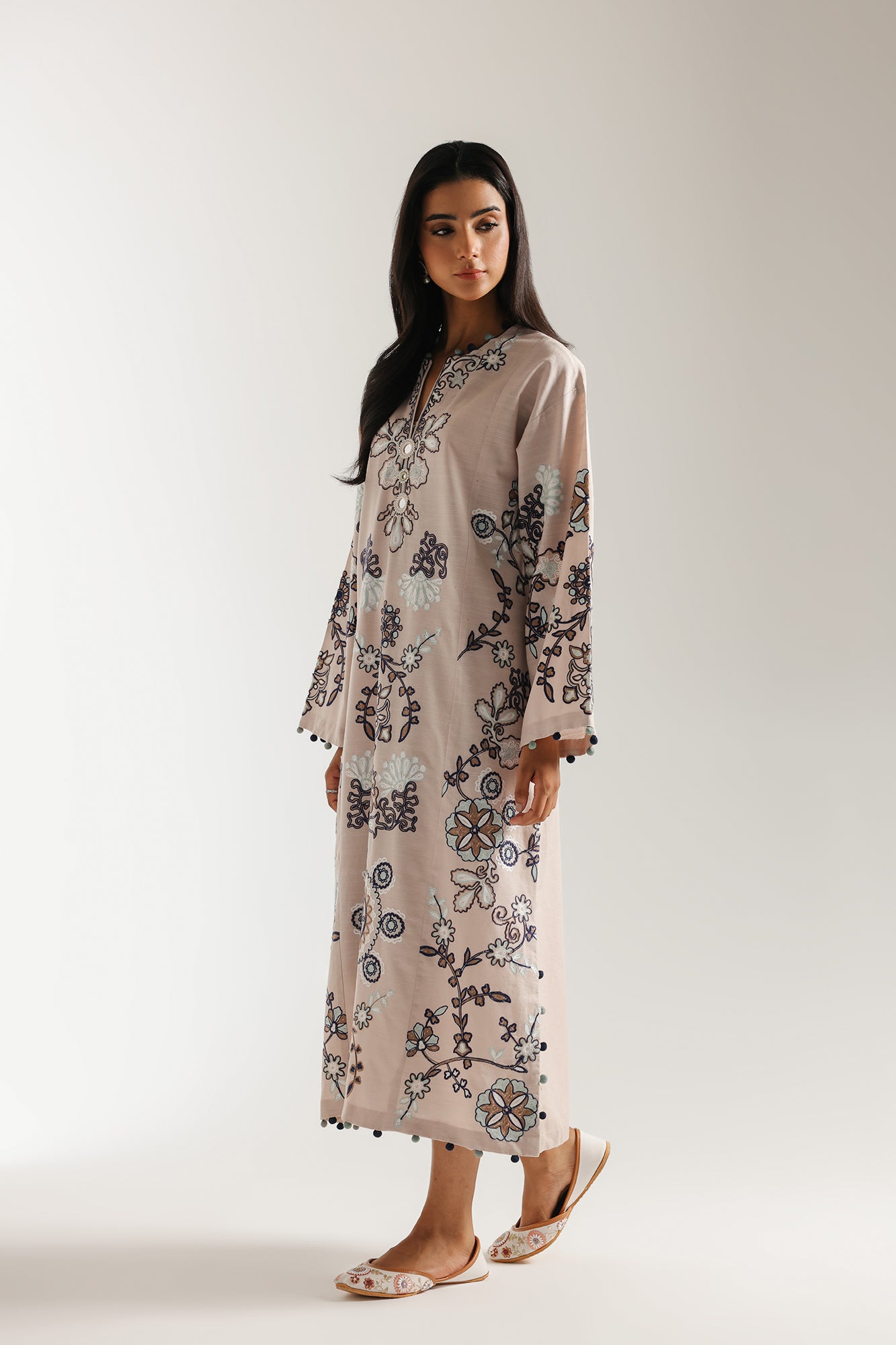 EMBROIDERED DRESS (E3609/103/809)