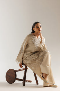 EMBROIDERED SUIT (E4022/103/006)