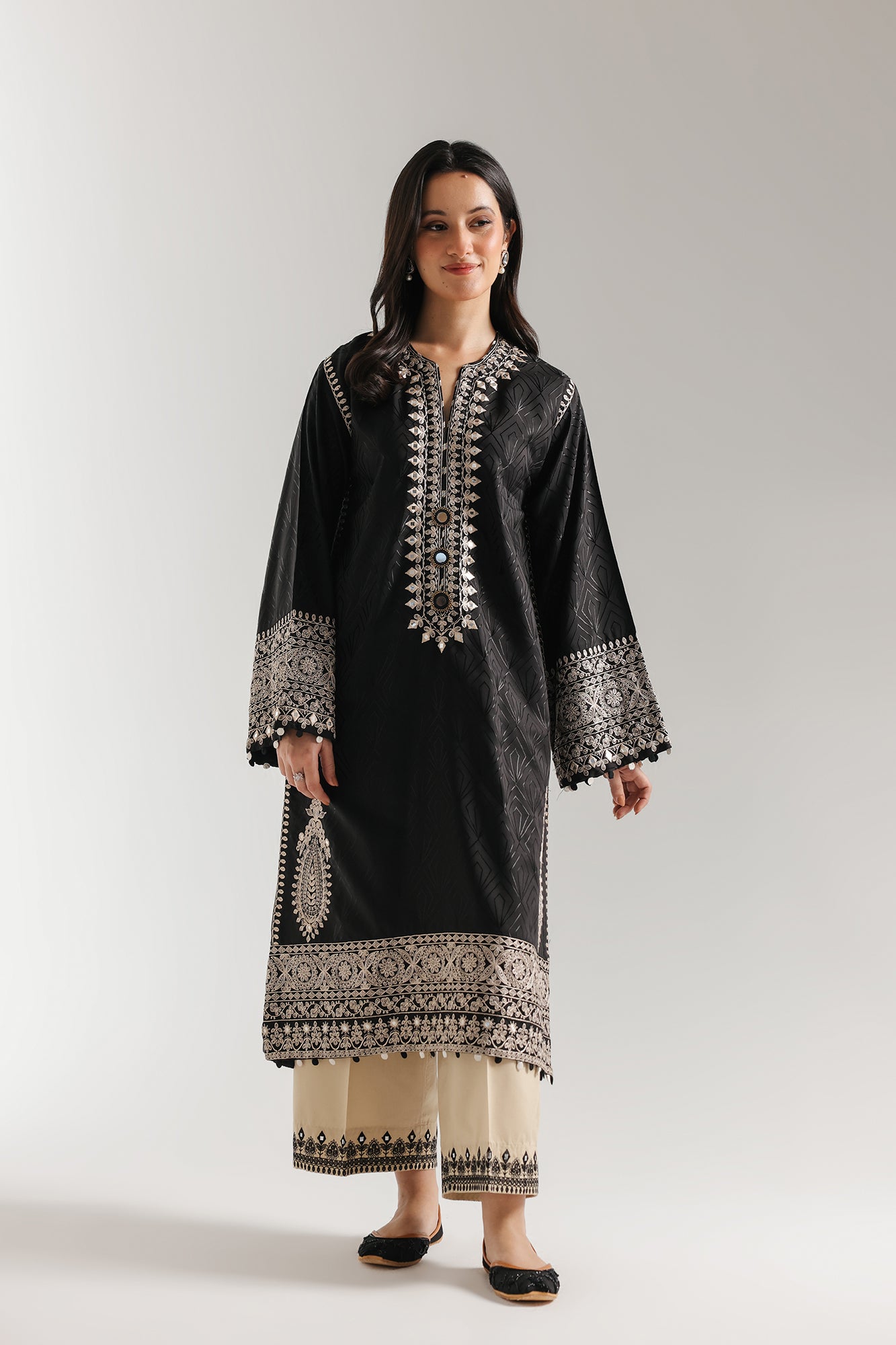 EMBROIDERED SUIT (E4102/103/902)