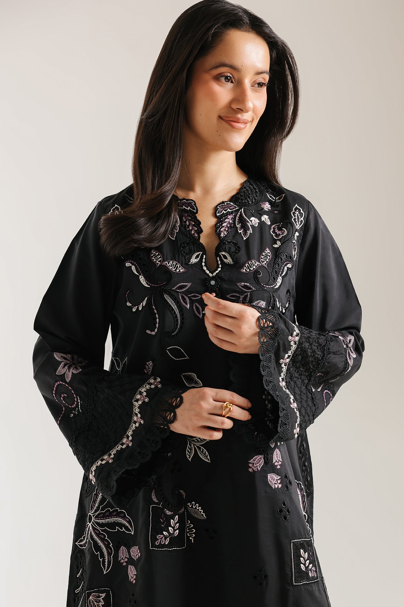 ETHNC WOMEN - SUMMER COLLECTION 2025 – ETHNC United States