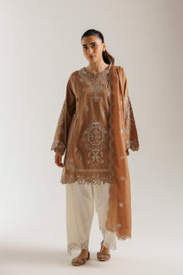 EMBROIDERED SUIT (E4282/103/816)