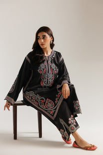 EMBROIDERED SUIT (E4399/103/901)