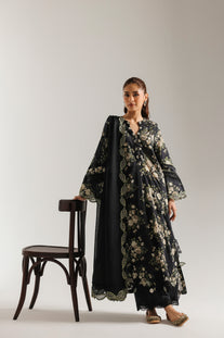 EMBROIDERED SUIT (E4456/103/902)