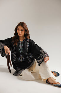 EMBROIDERED SUIT (E4631/103/901)