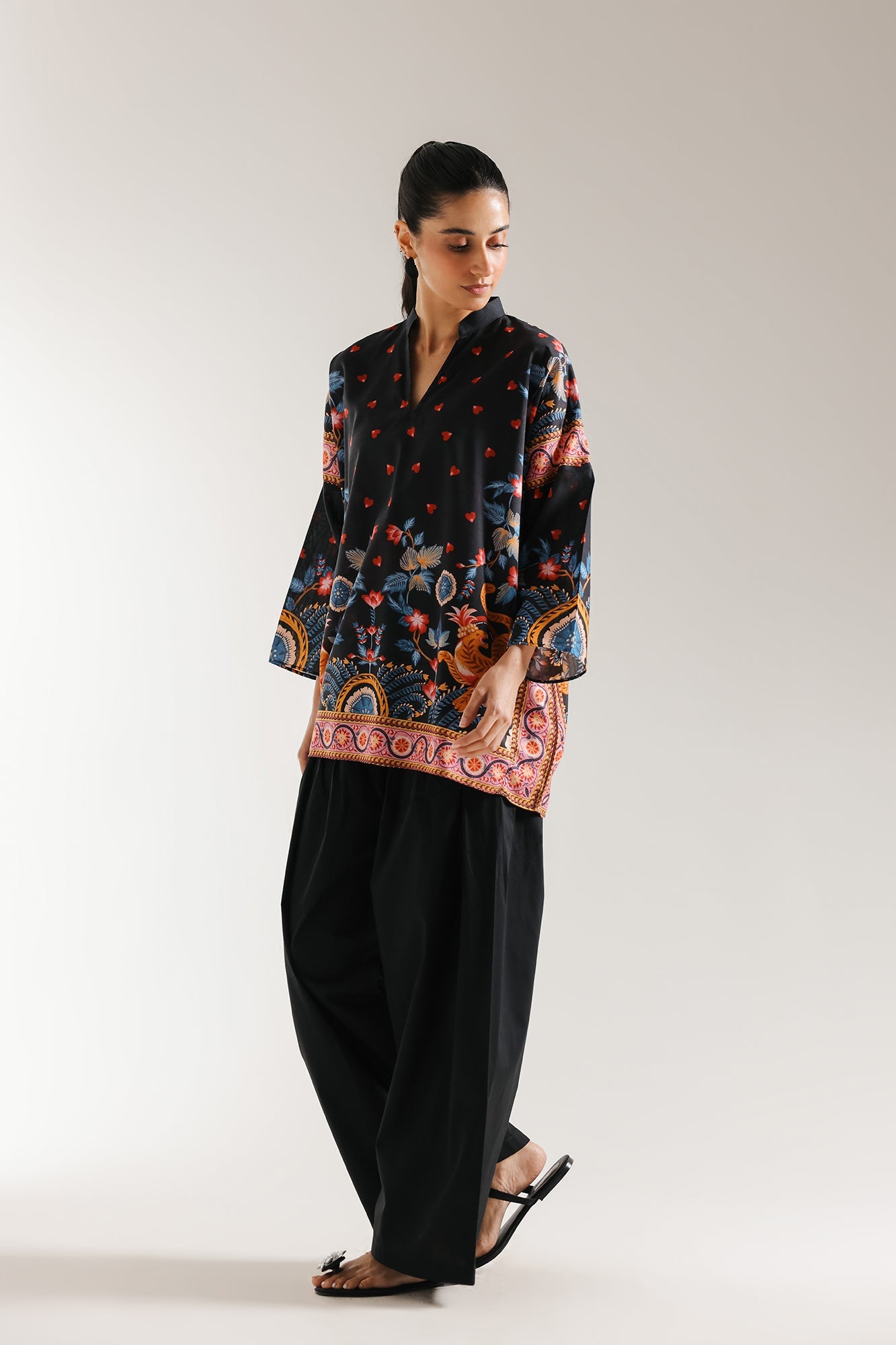PRINTED KURTI (E5809/102/901)