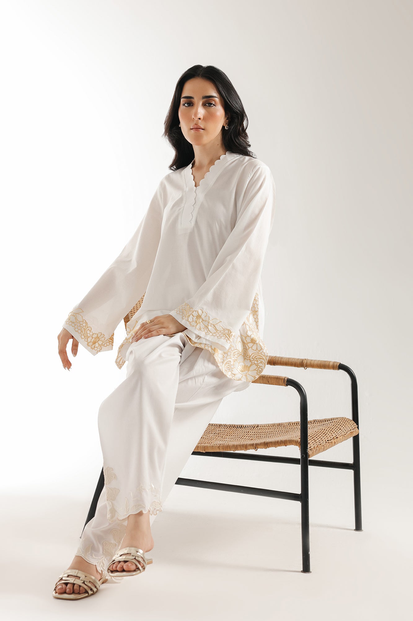 EMBROIDERED SHIRT (E5885/102/002)