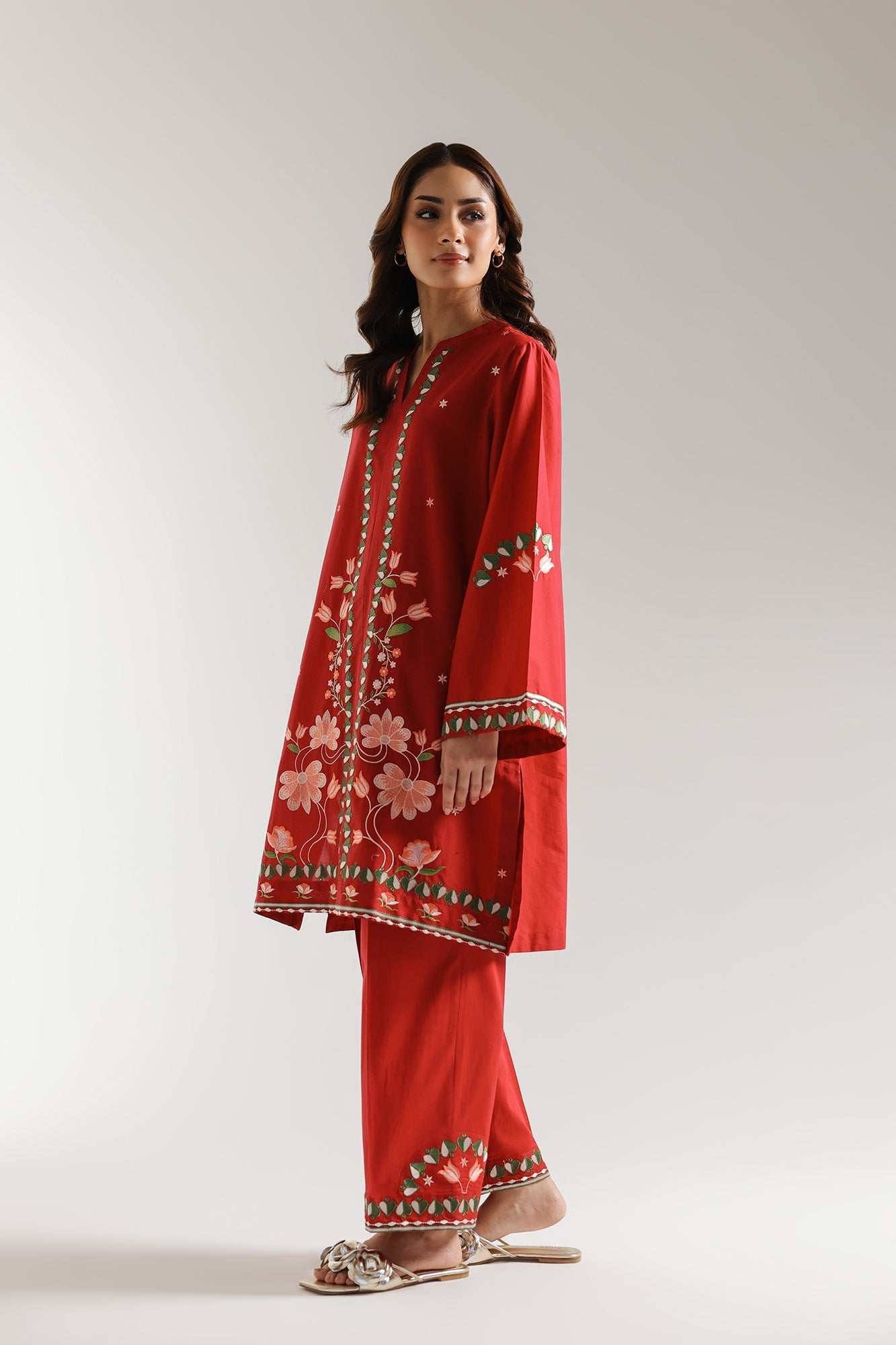 EMBROIDERED SUIT (E102/416/6150)