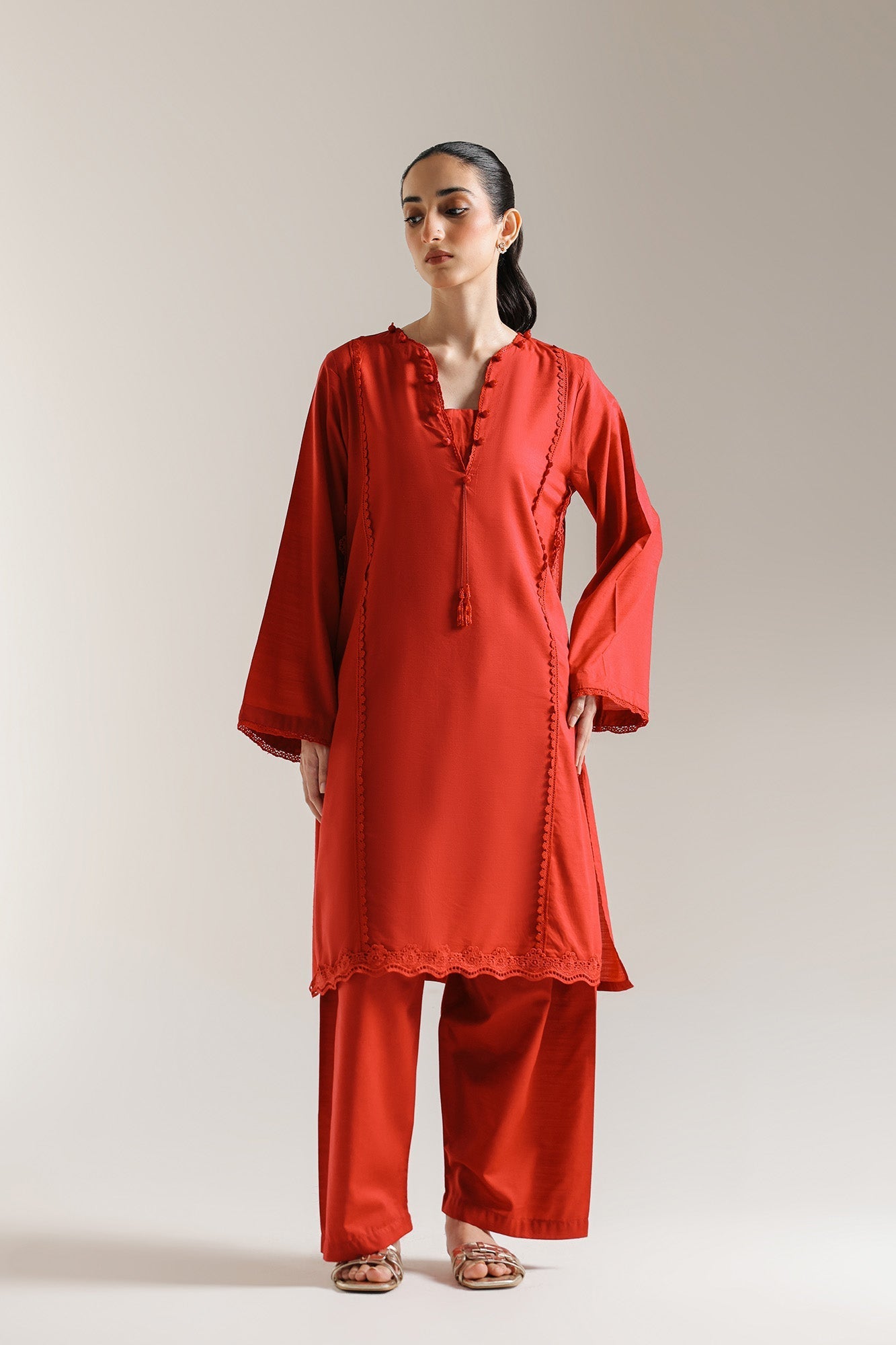 EMBROIDERED SUIT (E6176/102/415)