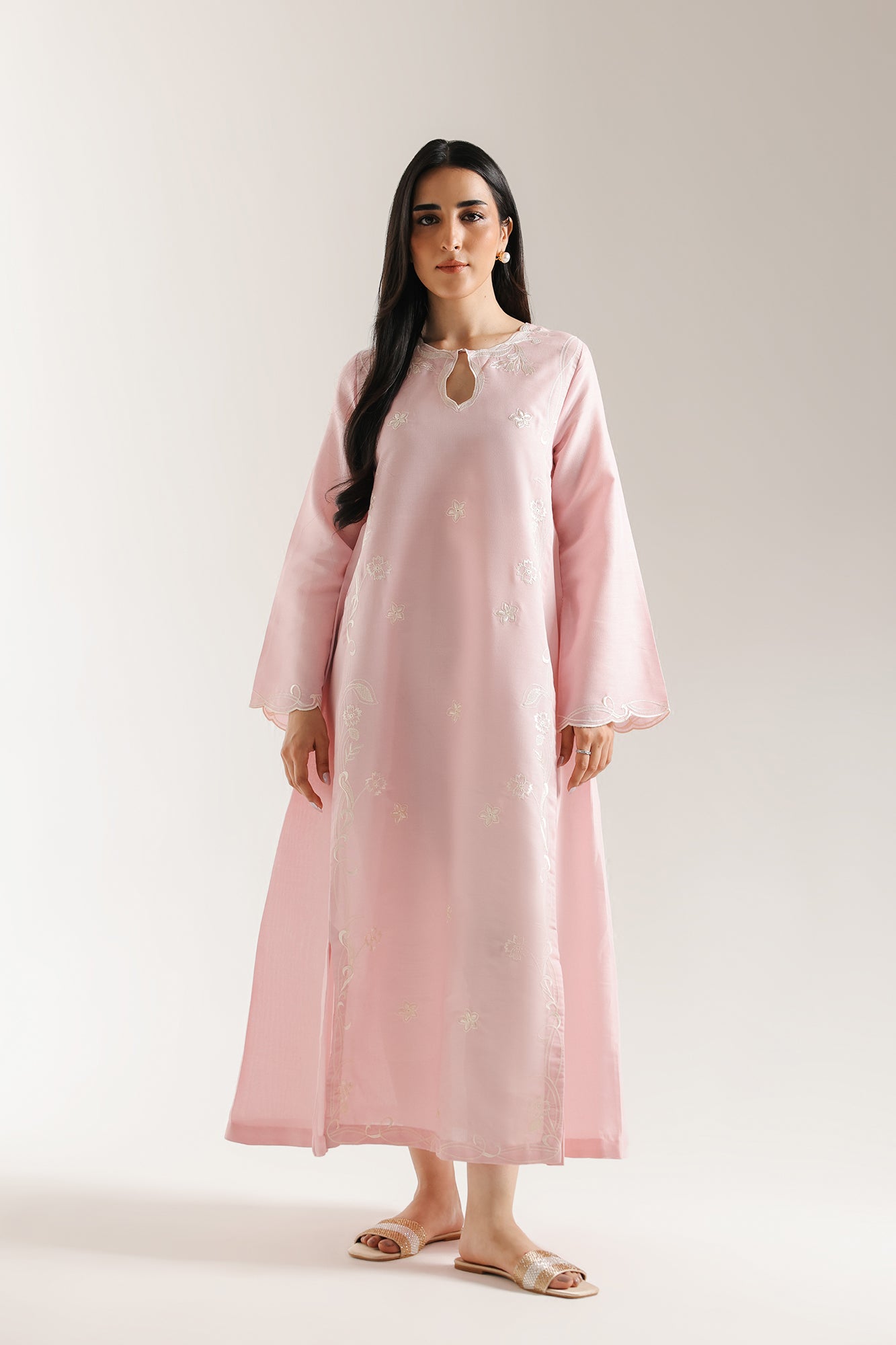 EMBROIDERED DRESS (E6642/102/424)