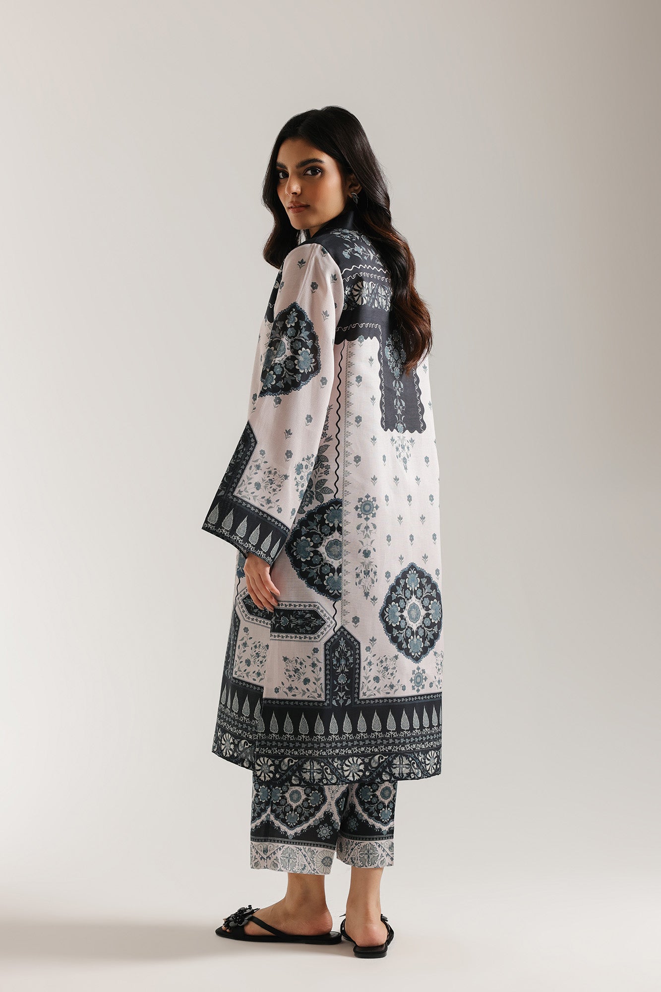 PRINTED SUIT (E6714/102/001)