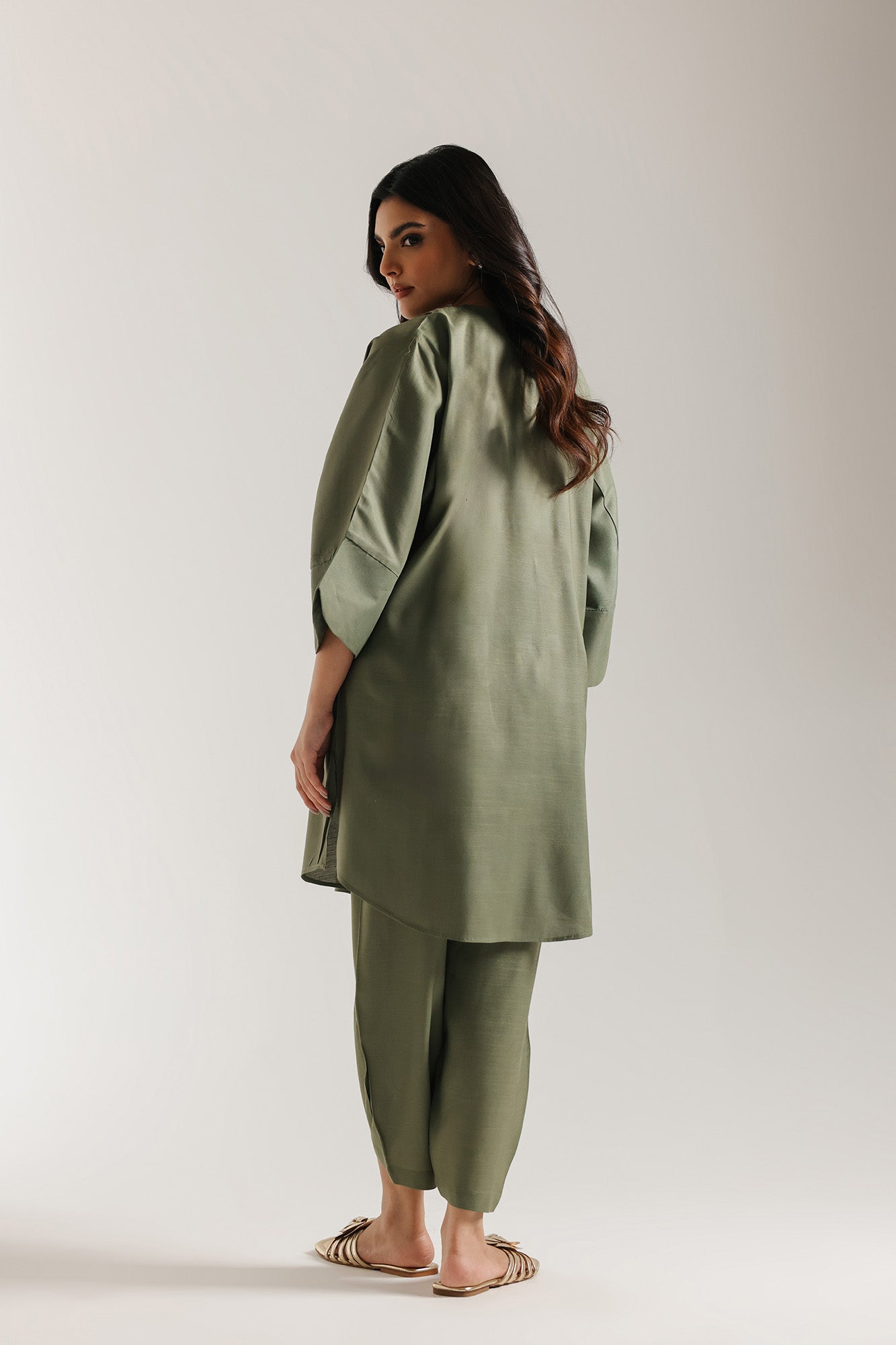 SOLID SUIT (E7071/102/127)