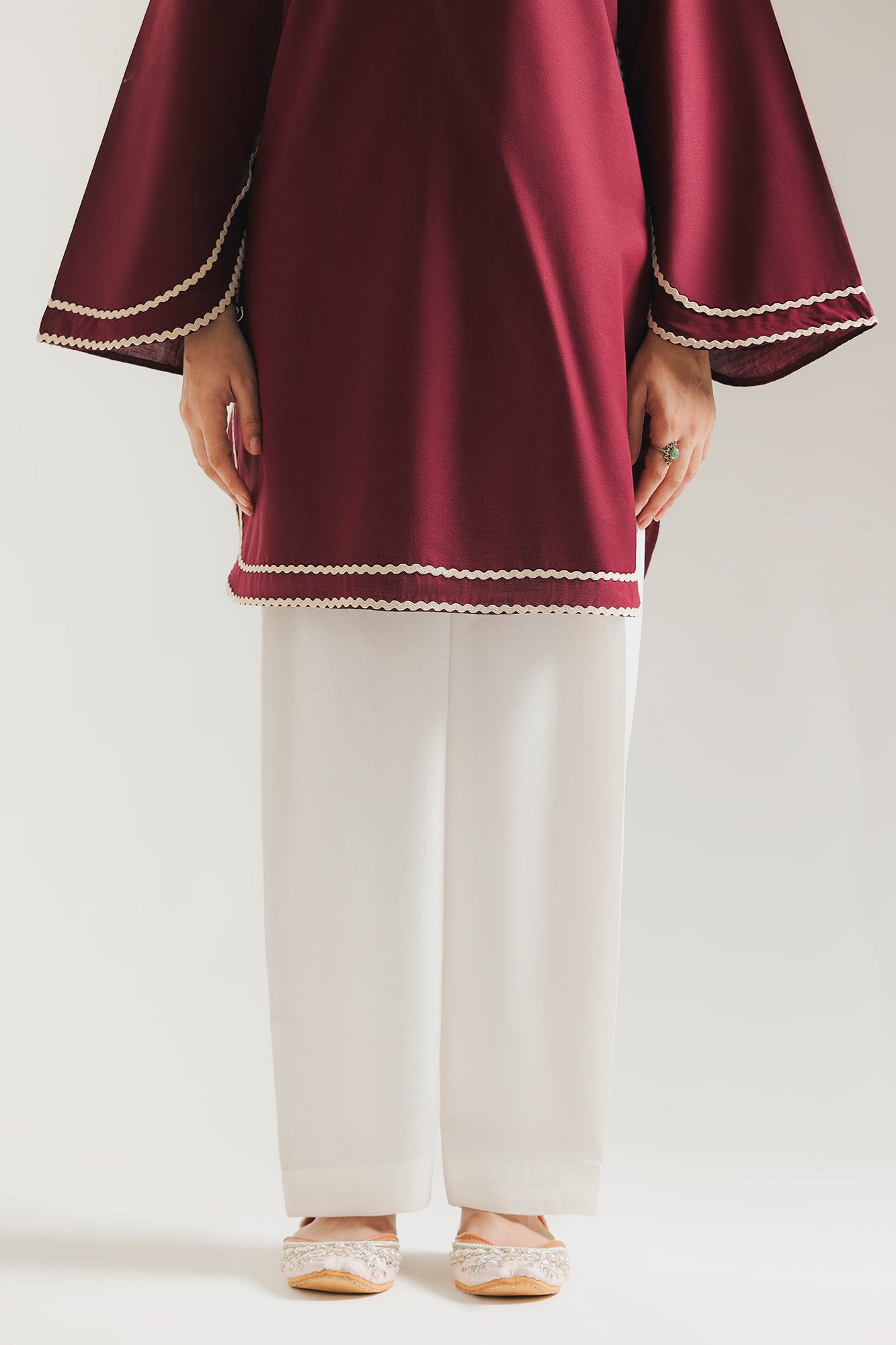 SHALWAR (E7141/102/001)