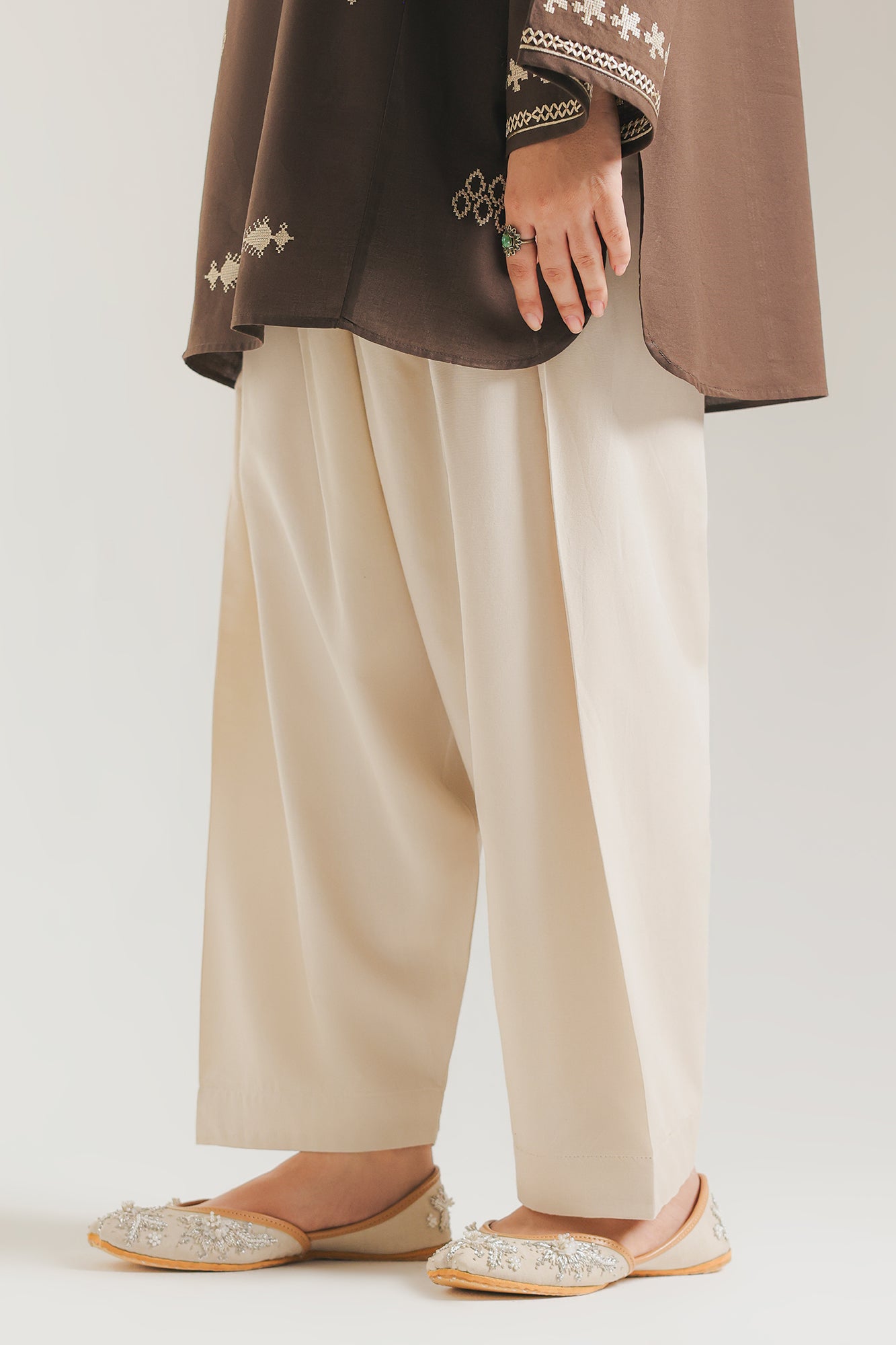 TROUSER (E7141/102/004)