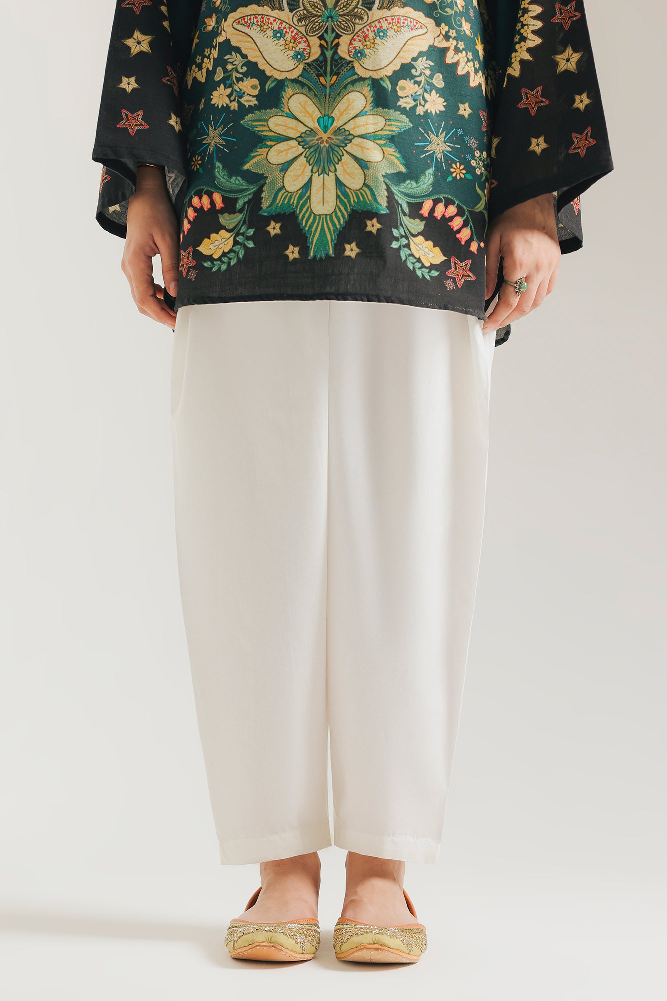 SHALWAR (E7142/102/001)