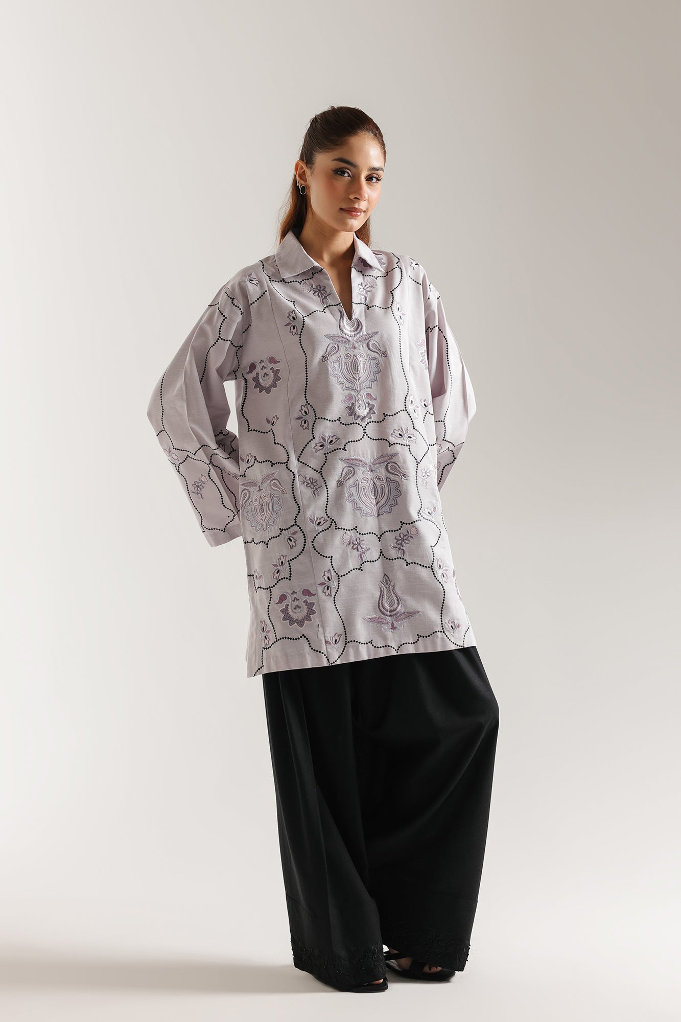 EMBROIDERED SHIRT (E7219/102/914)