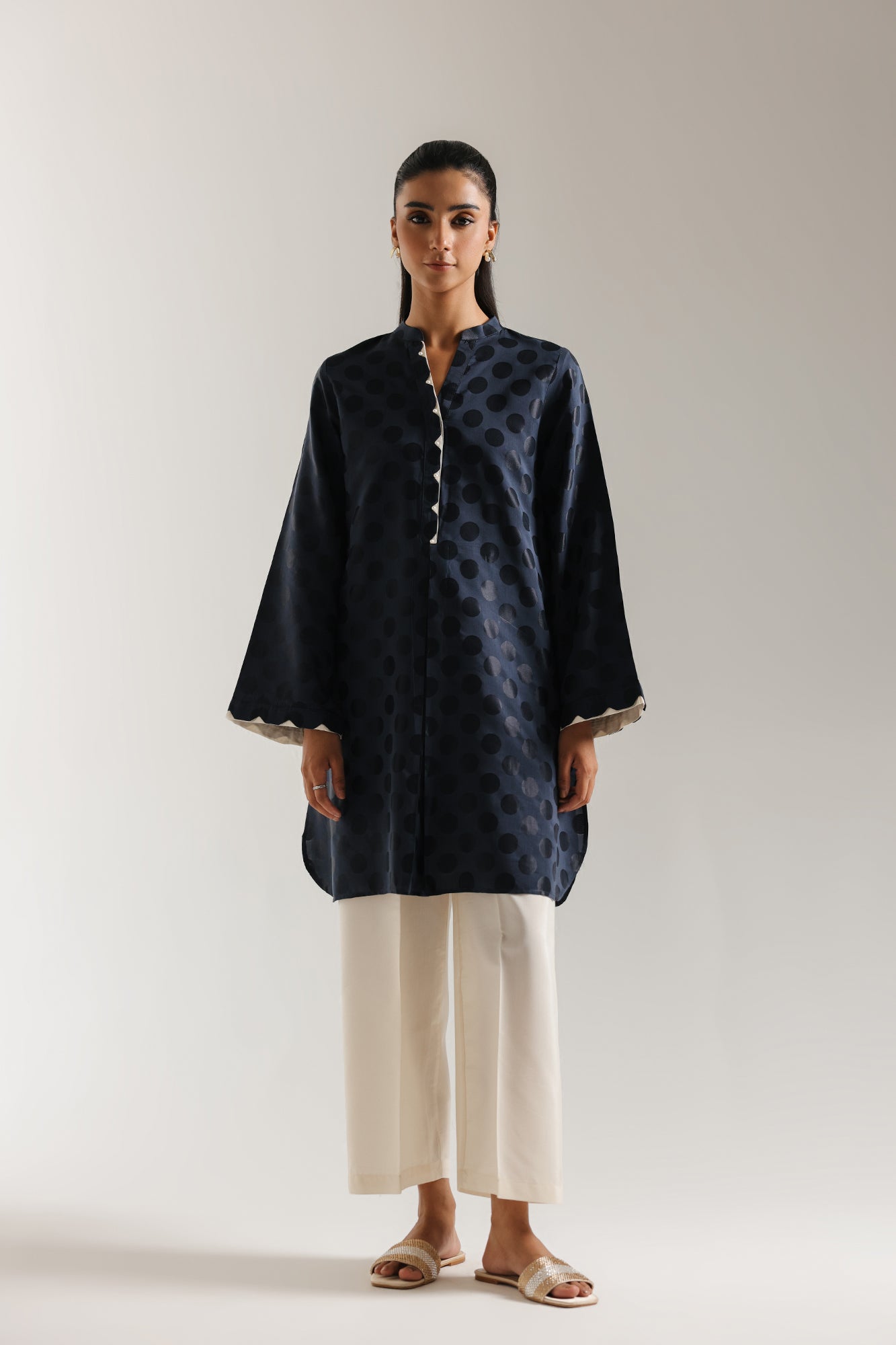 SOLID SUIT (E7231/102/619)