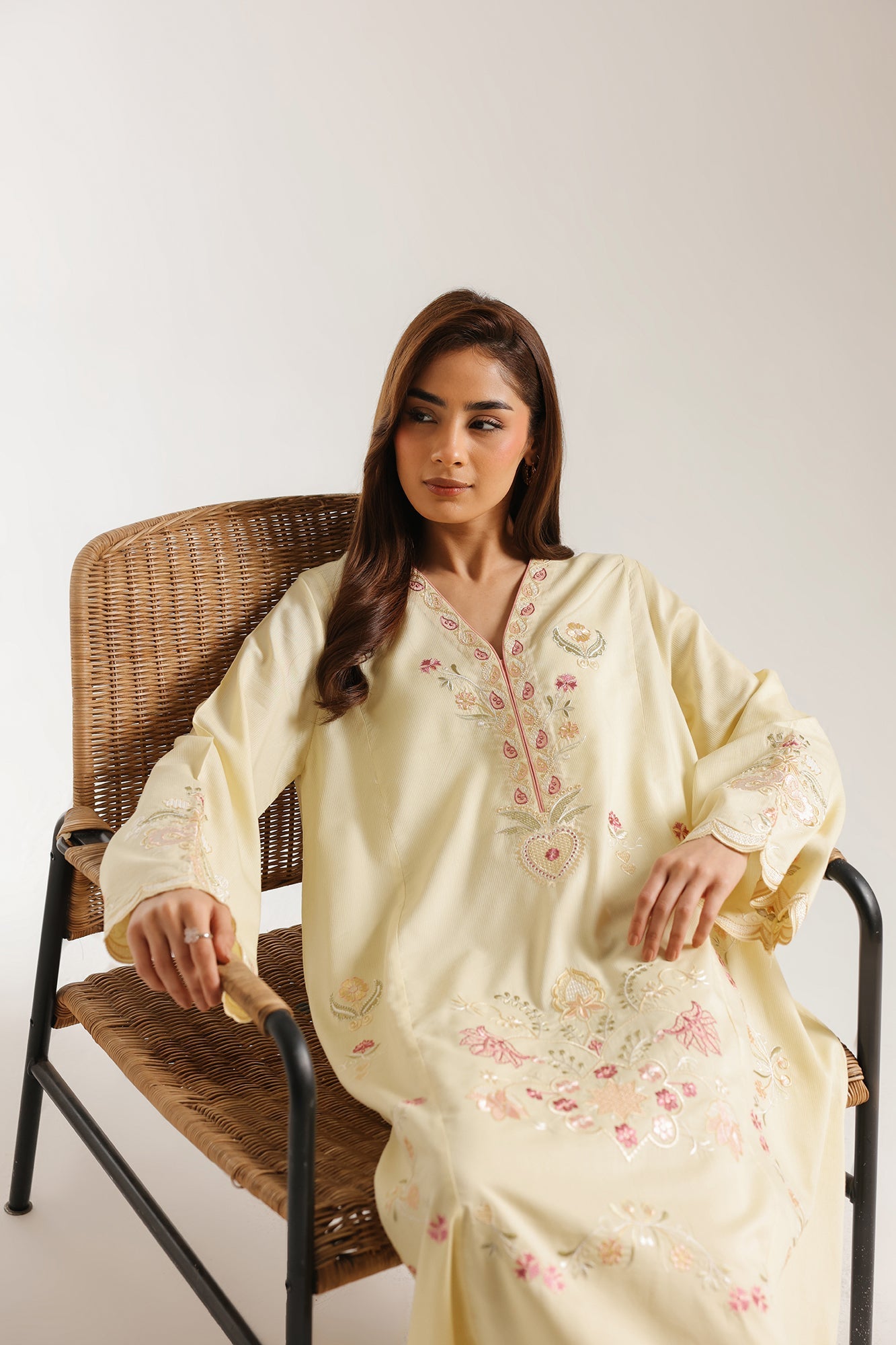 EMBROIDERED DRESS (E7517/102/115)