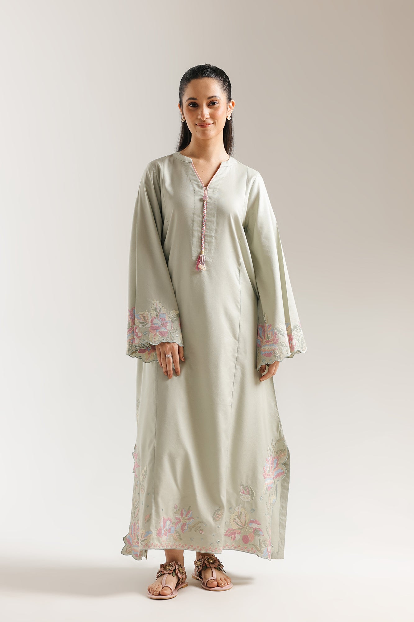 EMBROIDERED DRESS (E7523/102/130)