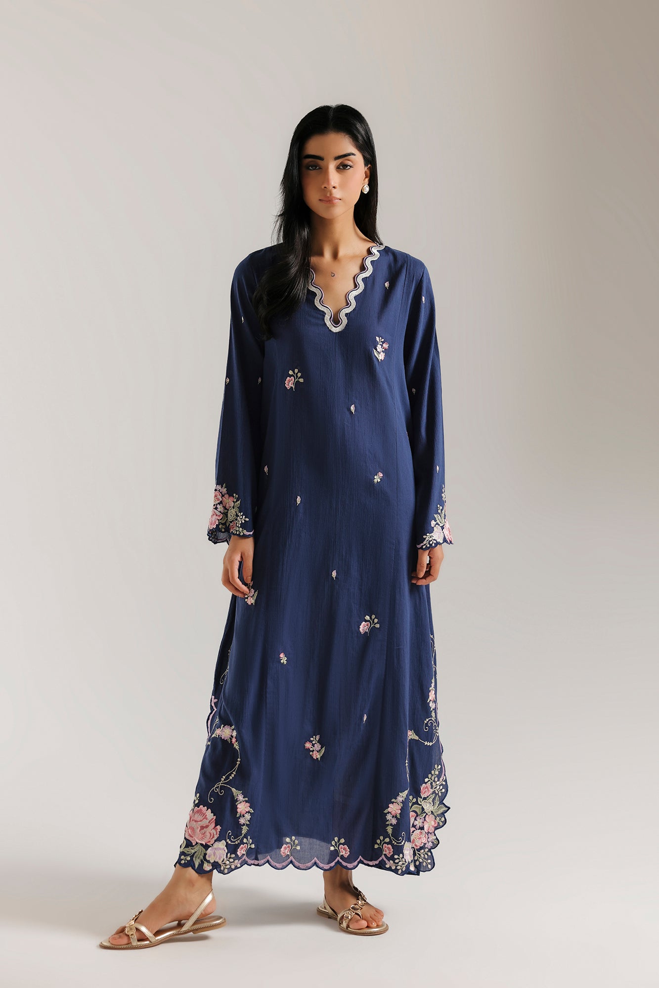 EMBROIDERED DRESS (E7539/102/619)