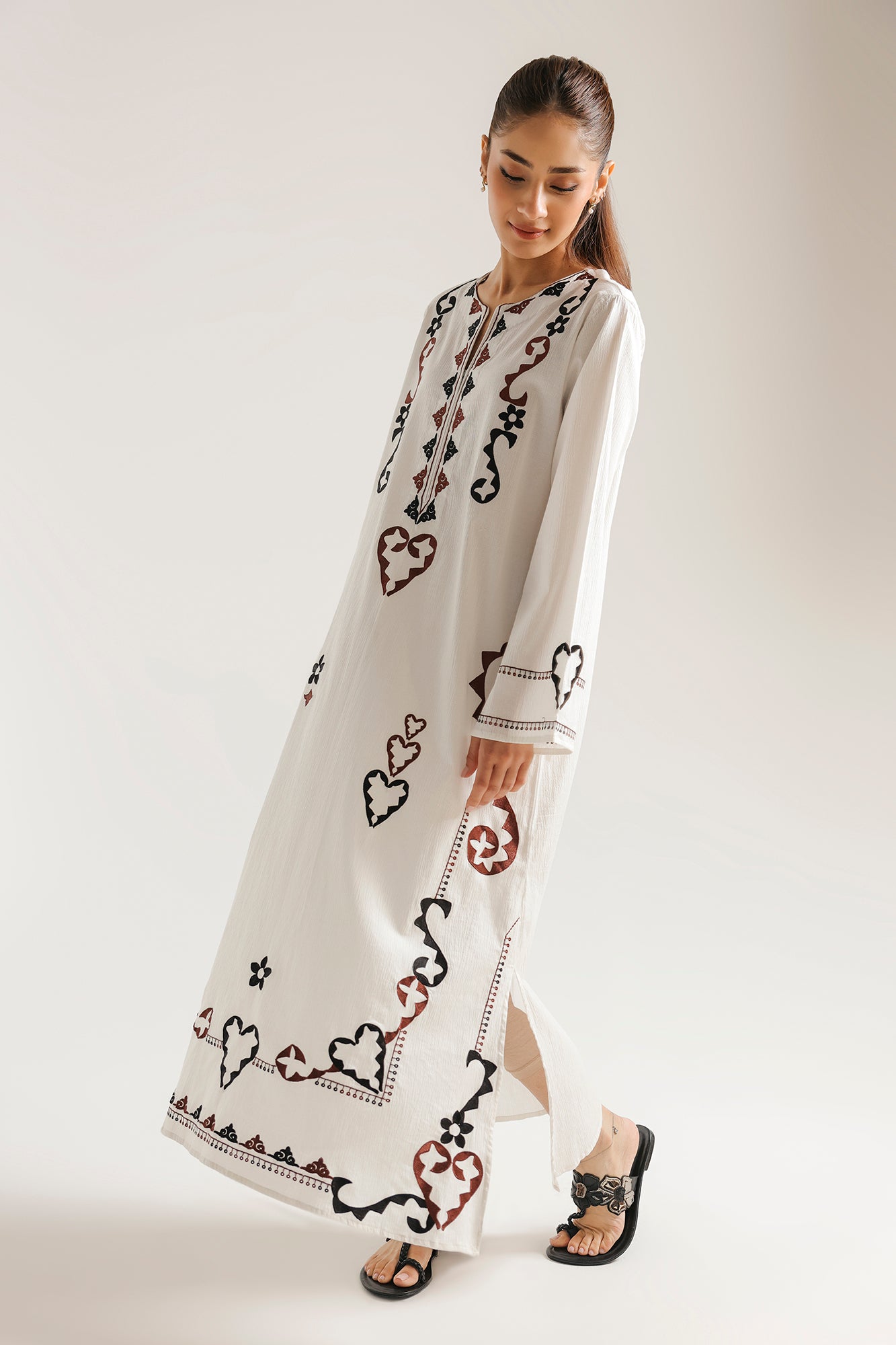 EMBROIDERED SHIRT (E7551/102/001)