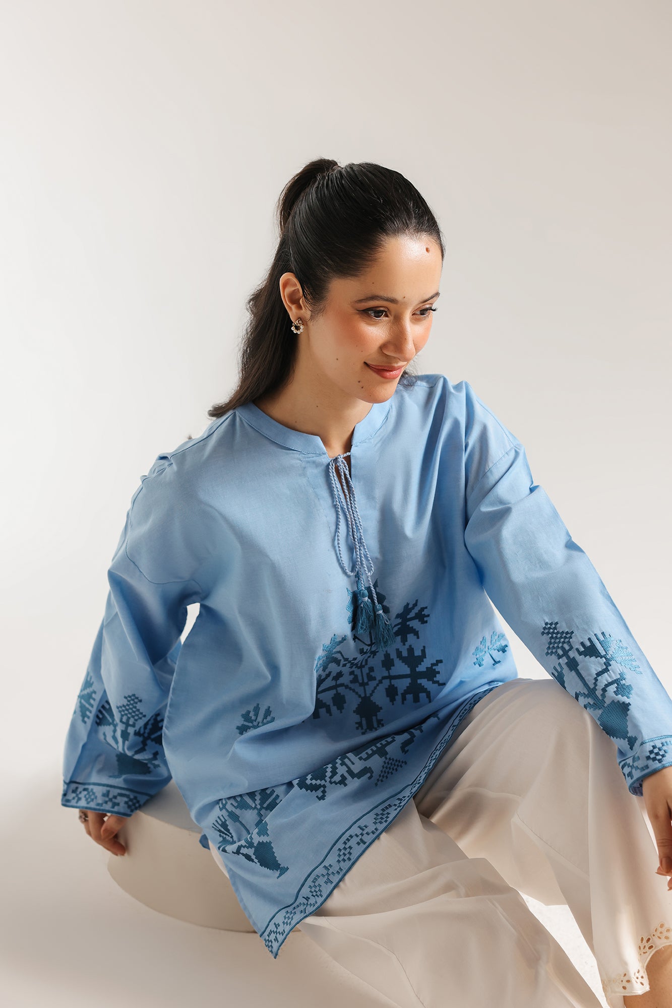 EMBROIDERED SHIRT (E7611/102/630)
