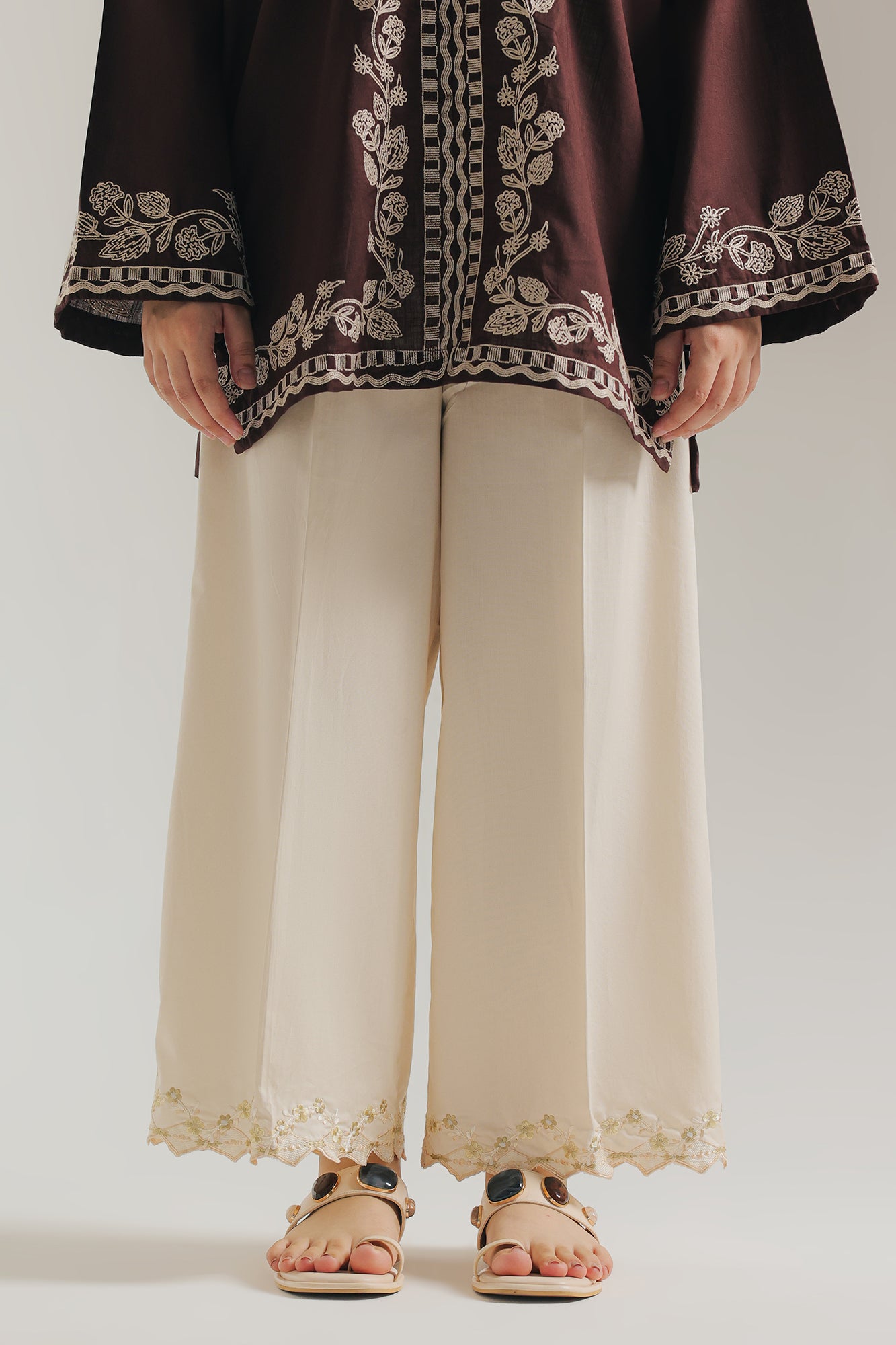 EMBROIDERED TROUSER (E7655/102/005)