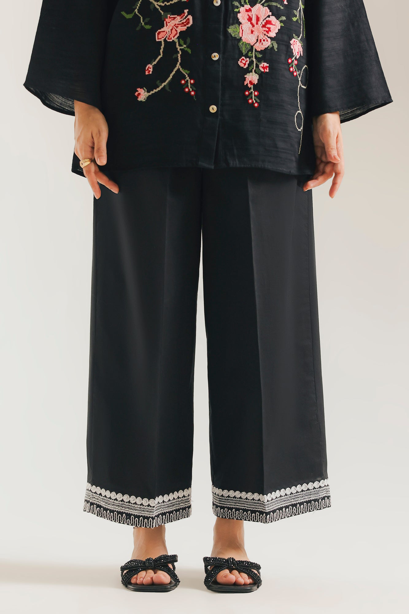 EMBROIDERED TROUSER (E7660/102/902)