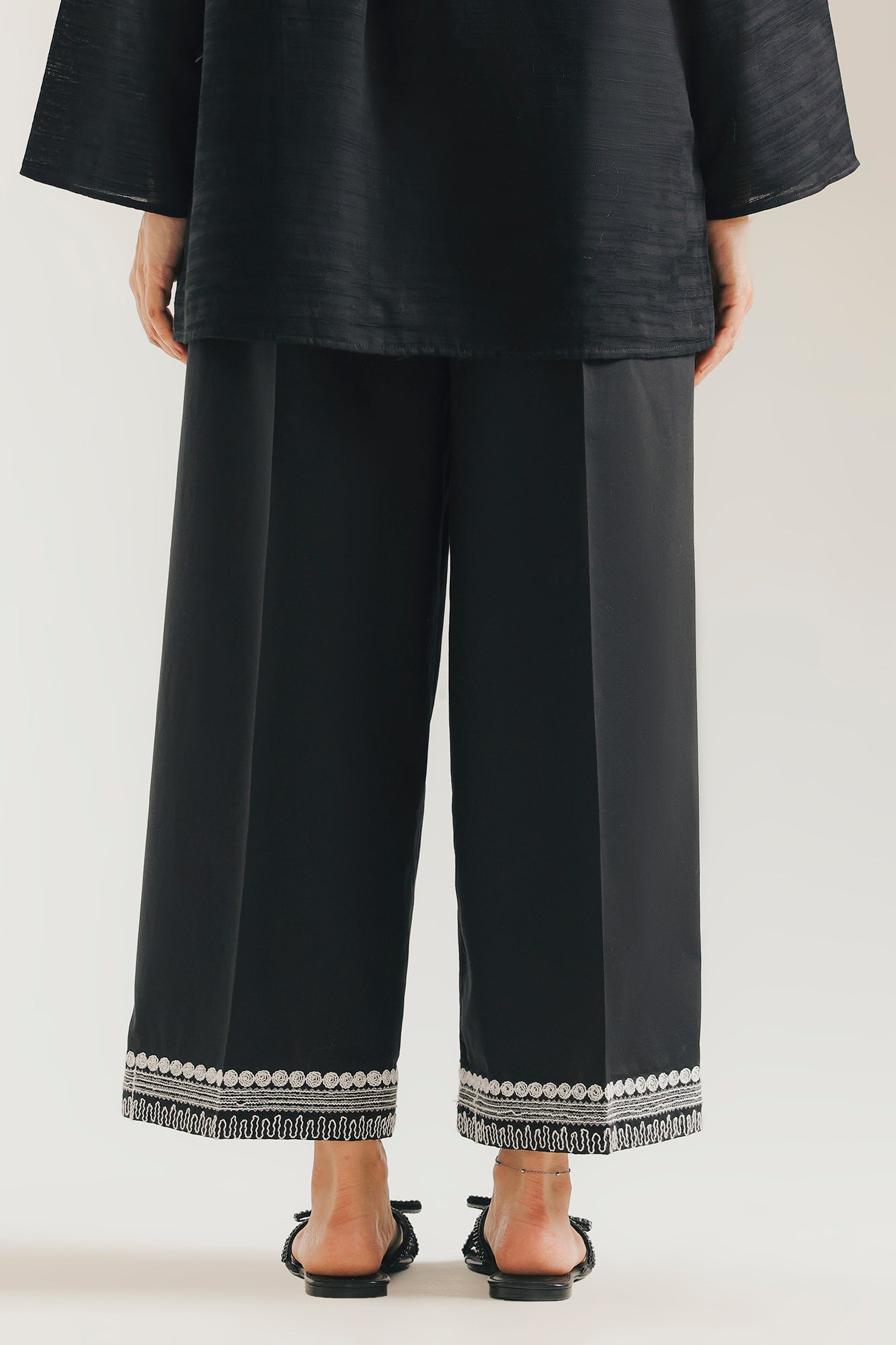 EMBROIDERED TROUSER (E7660/102/902)