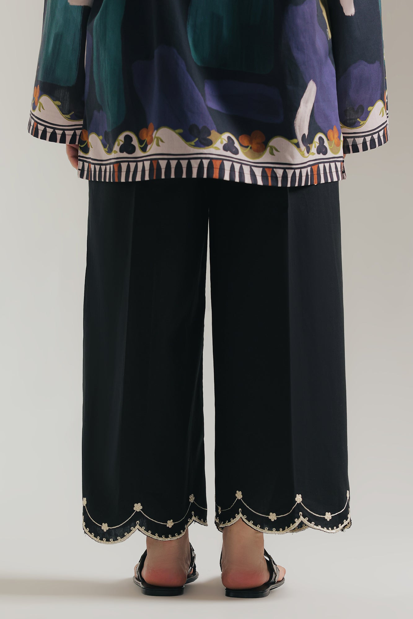 EMBROIDERED TROUSER (E7664/102/902)